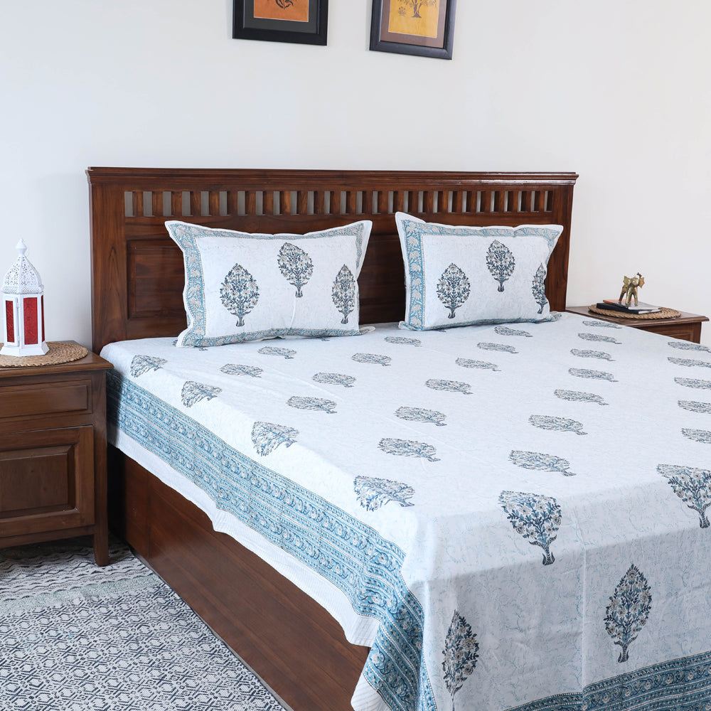 Sanganeri Hand Block Printed Cotton Double Bed Cover with Pillow Covers (107 x 88 in)