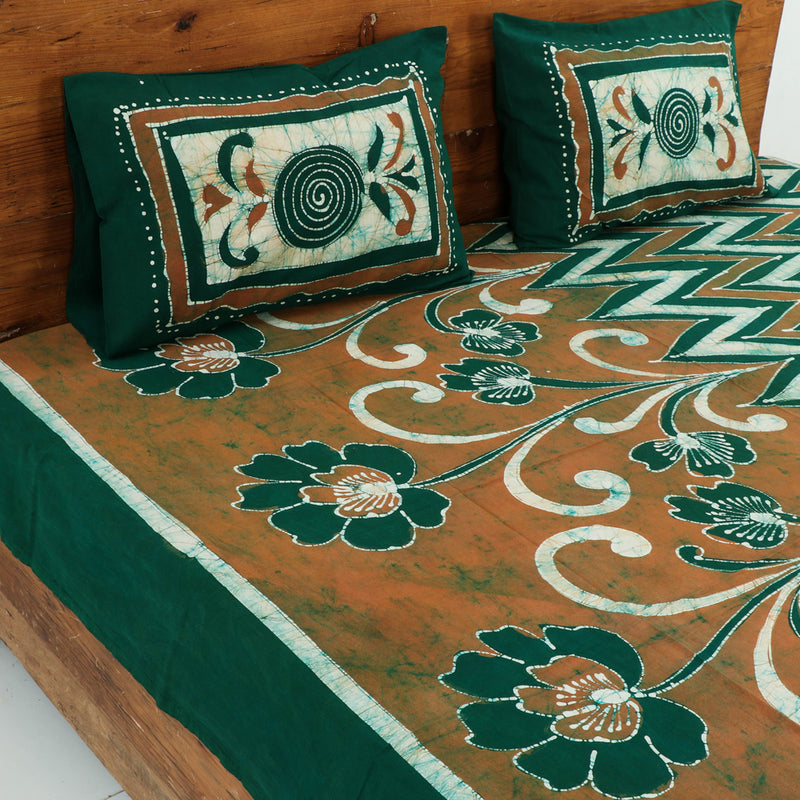 Buy Batik  Print Cotton Double Bed  Cover  with Pillow Covers  