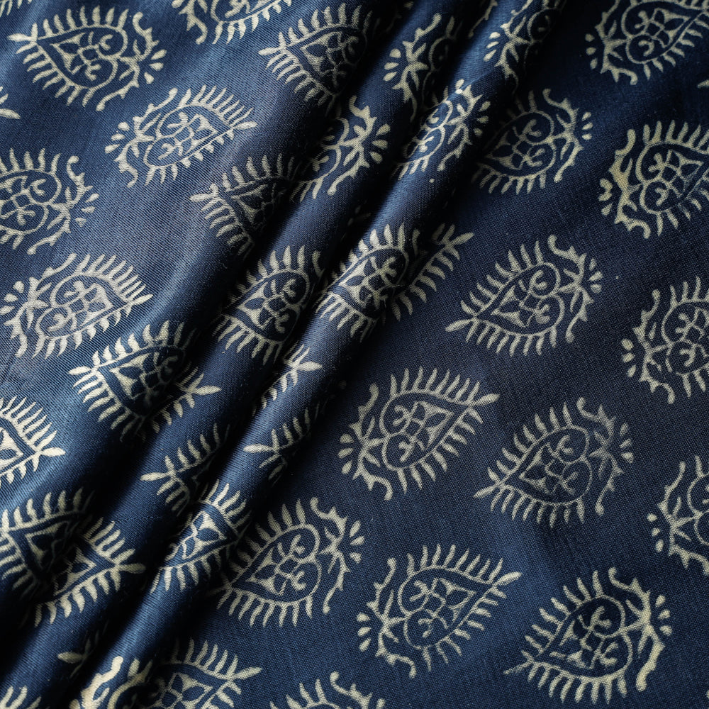 Ajrakh Print Fabrics - Buy Ajrak Fabric Online, Ajrakh Silk Fabric ...