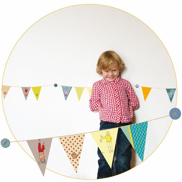 Mimi'Lou Flag Bunting Wall Decal - Perfectly Smitten