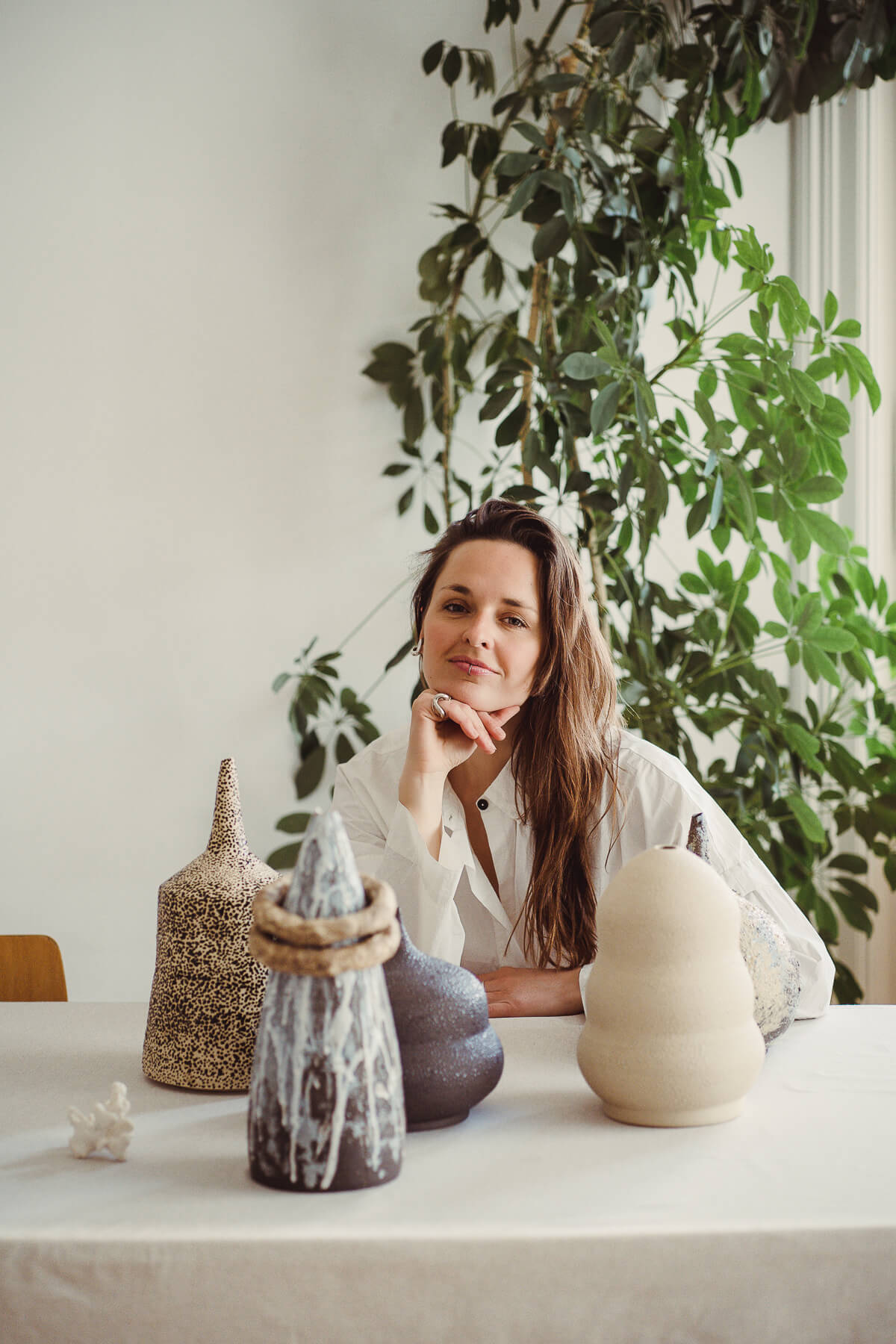 Evgeniia Kazarezova — Zheni studio Keramik Vase Keramikkunst – diesellerie.com