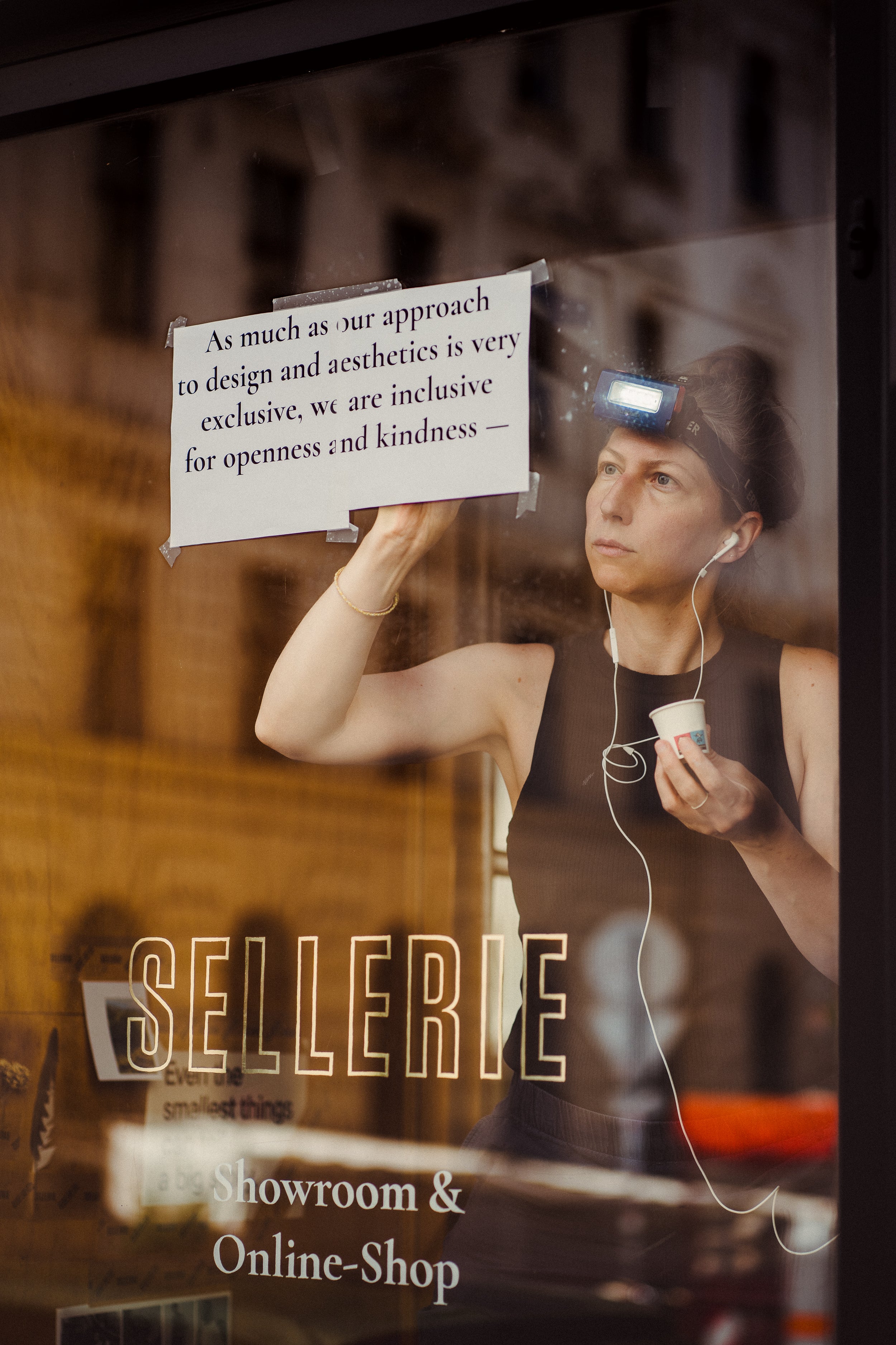 Window Shopping „Sellerie“-Schaufensterbeschriftung – diesellerie.com