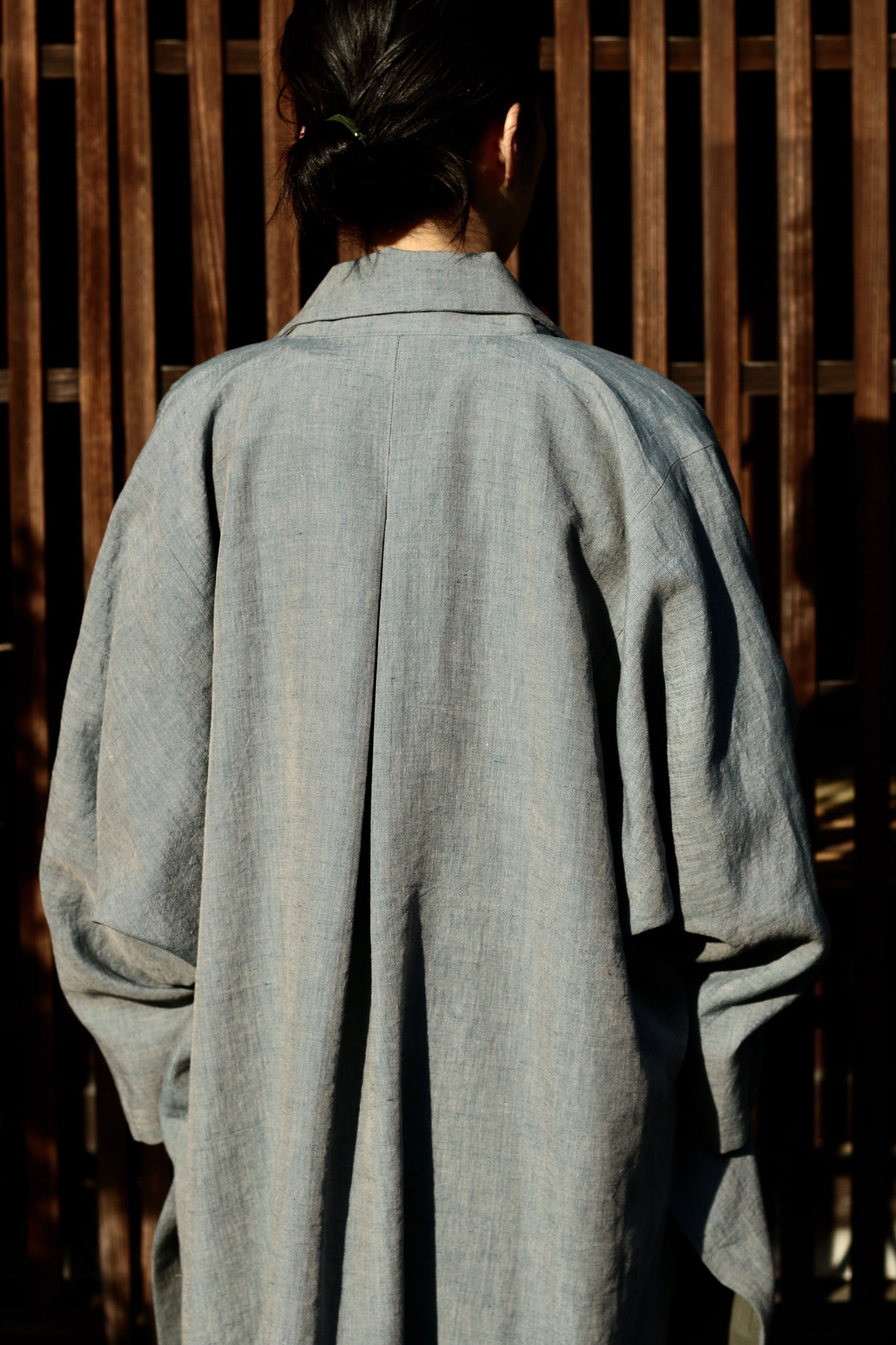 YANTOR Linewool Slit Coat Sax-blue | TSURUTO