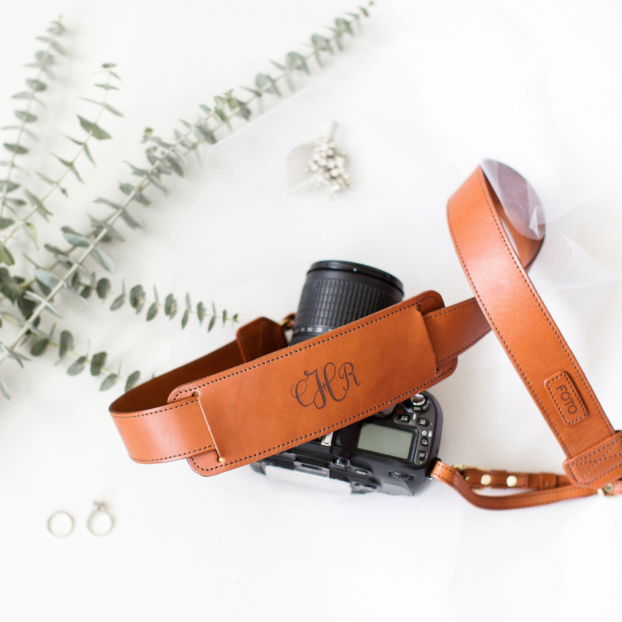 James Fotostrap for Newlyweds