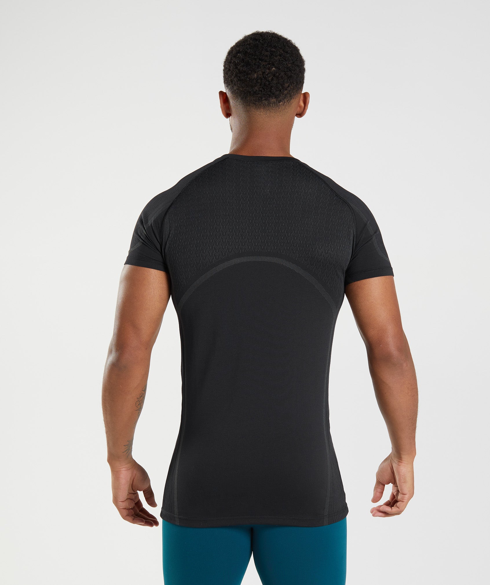 315 Seamless T-Shirt in Black/Charcoal Grey - view 2