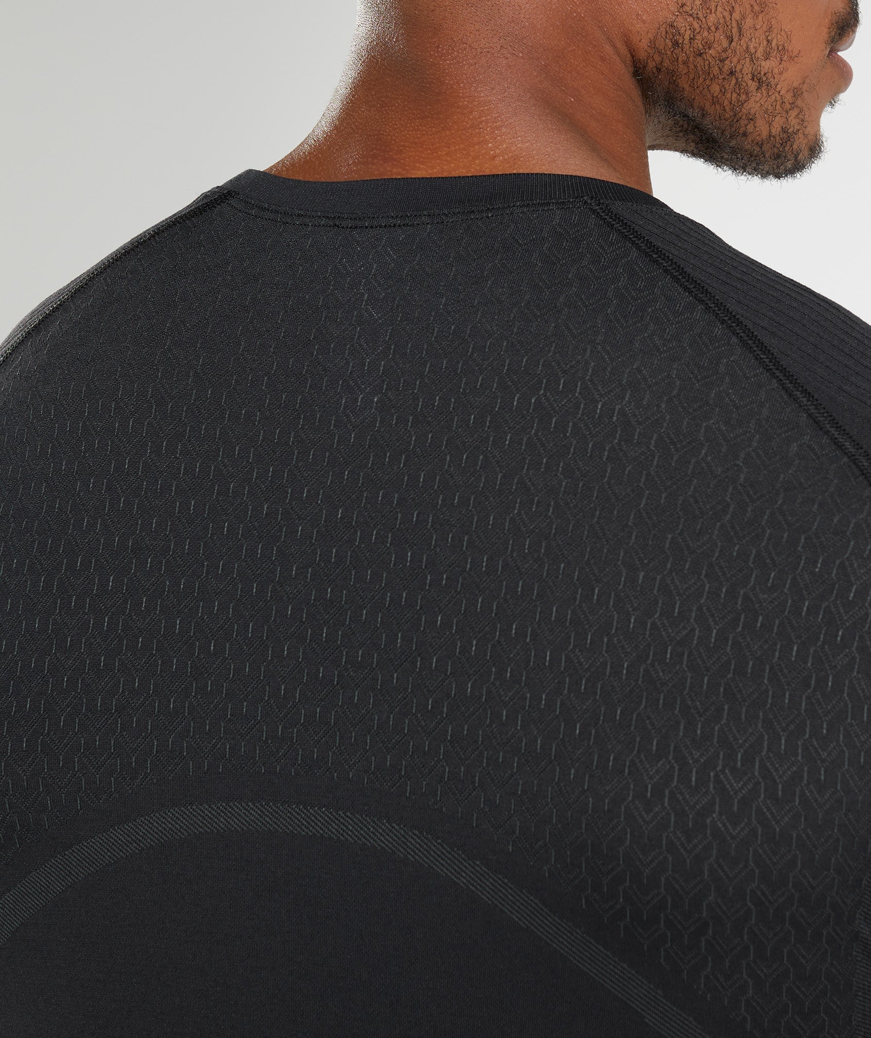 315 Seamless T-Shirt in Black/Charcoal Grey - view 5