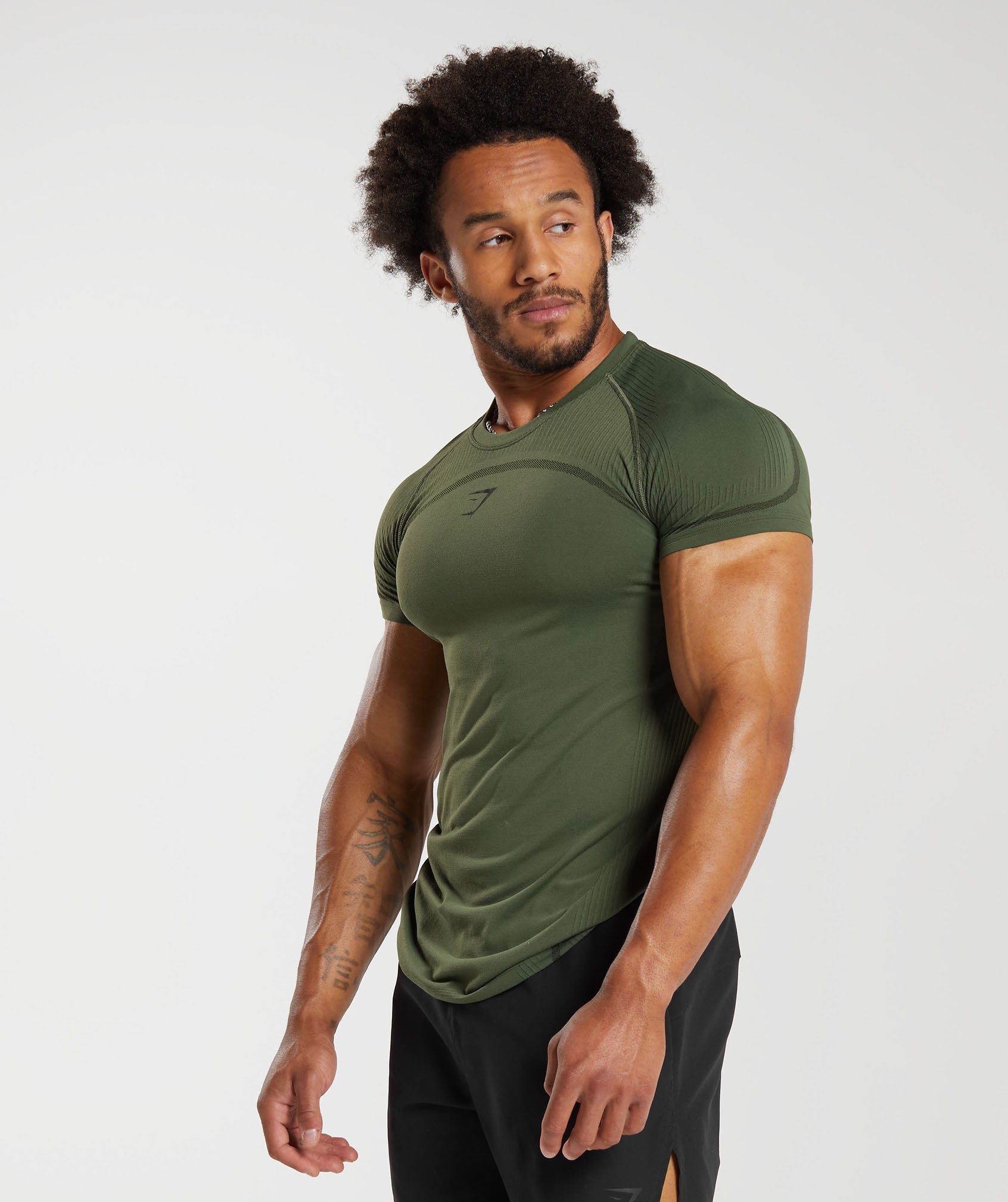 315 Seamless T-Shirt in Core Olive/Deep Olive Green - view 3