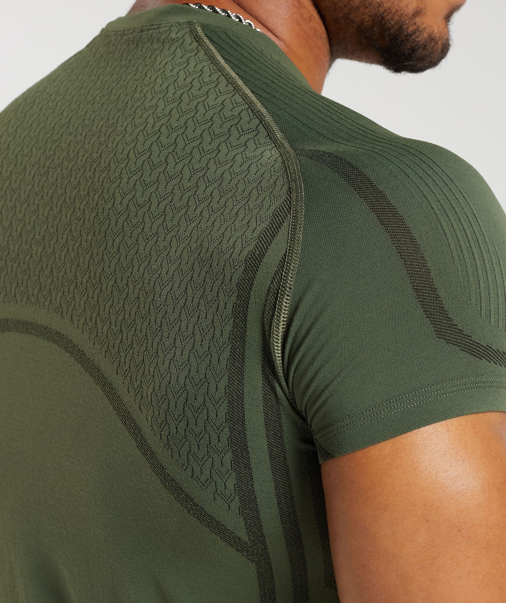 315 Seamless T-Shirt in Core Olive/Deep Olive Green - view 5