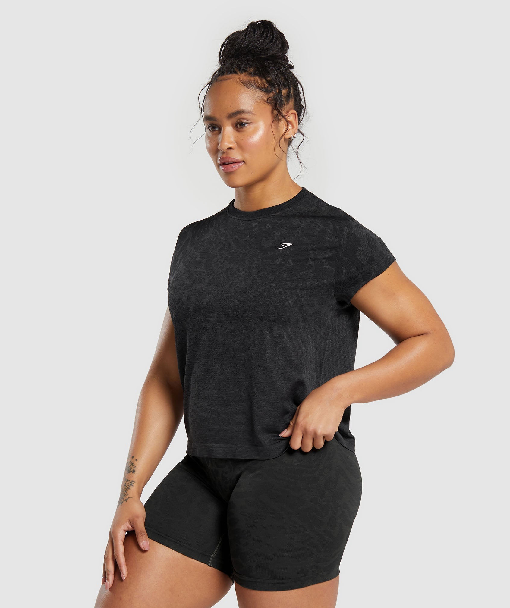 Women's Short Sleeve Workout Shirts & Tops - Gymshark