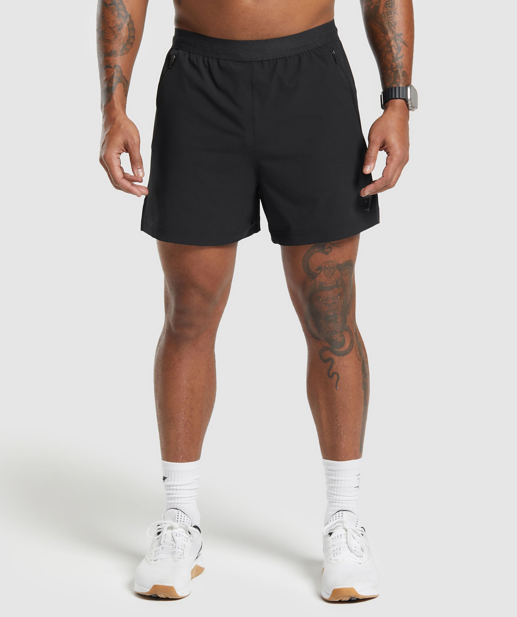 Apex 5" Hybrid Short in Black - view 1