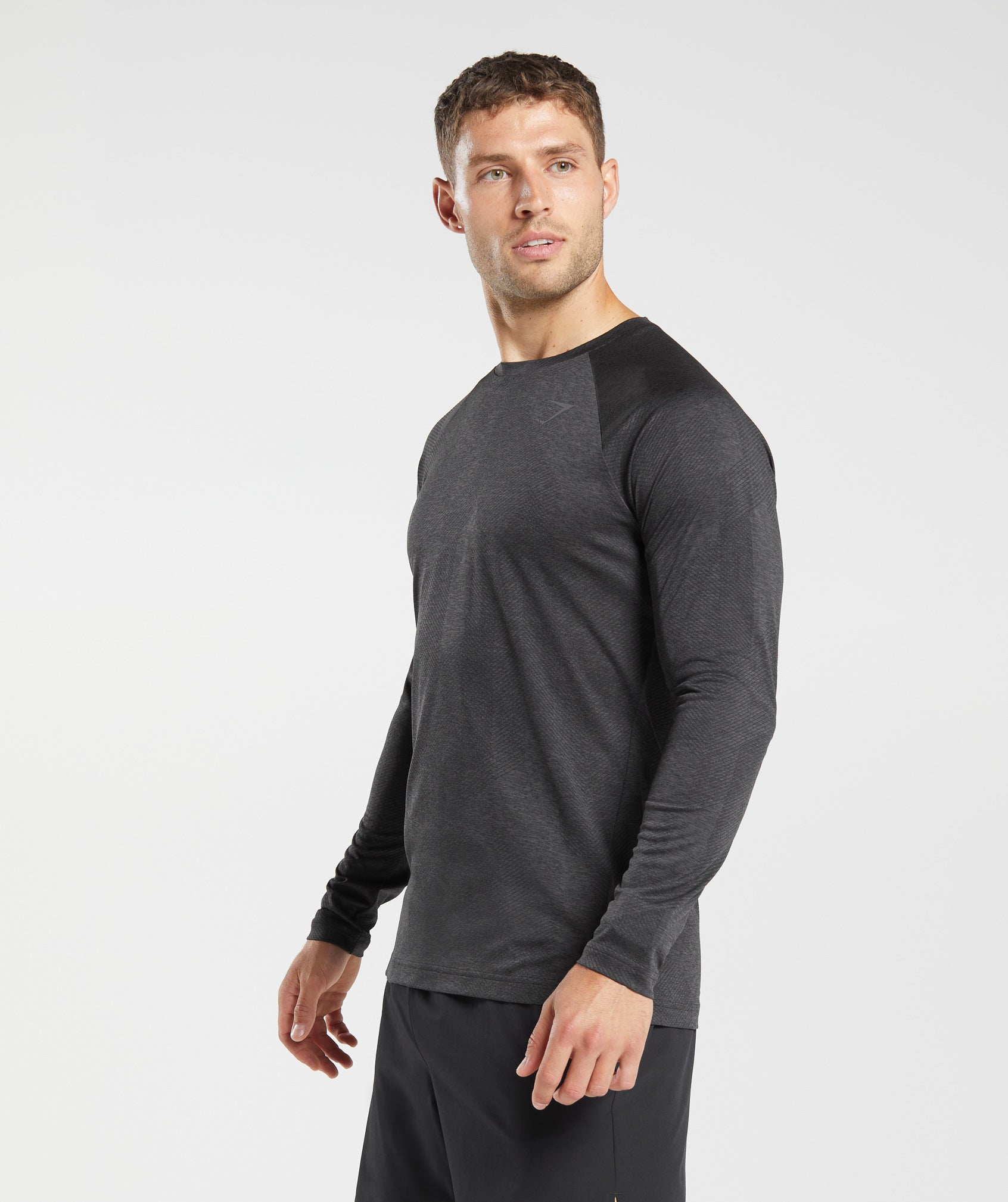 Gymshark Apex Long Sleeve T-Shirt - Black/Onyx Grey