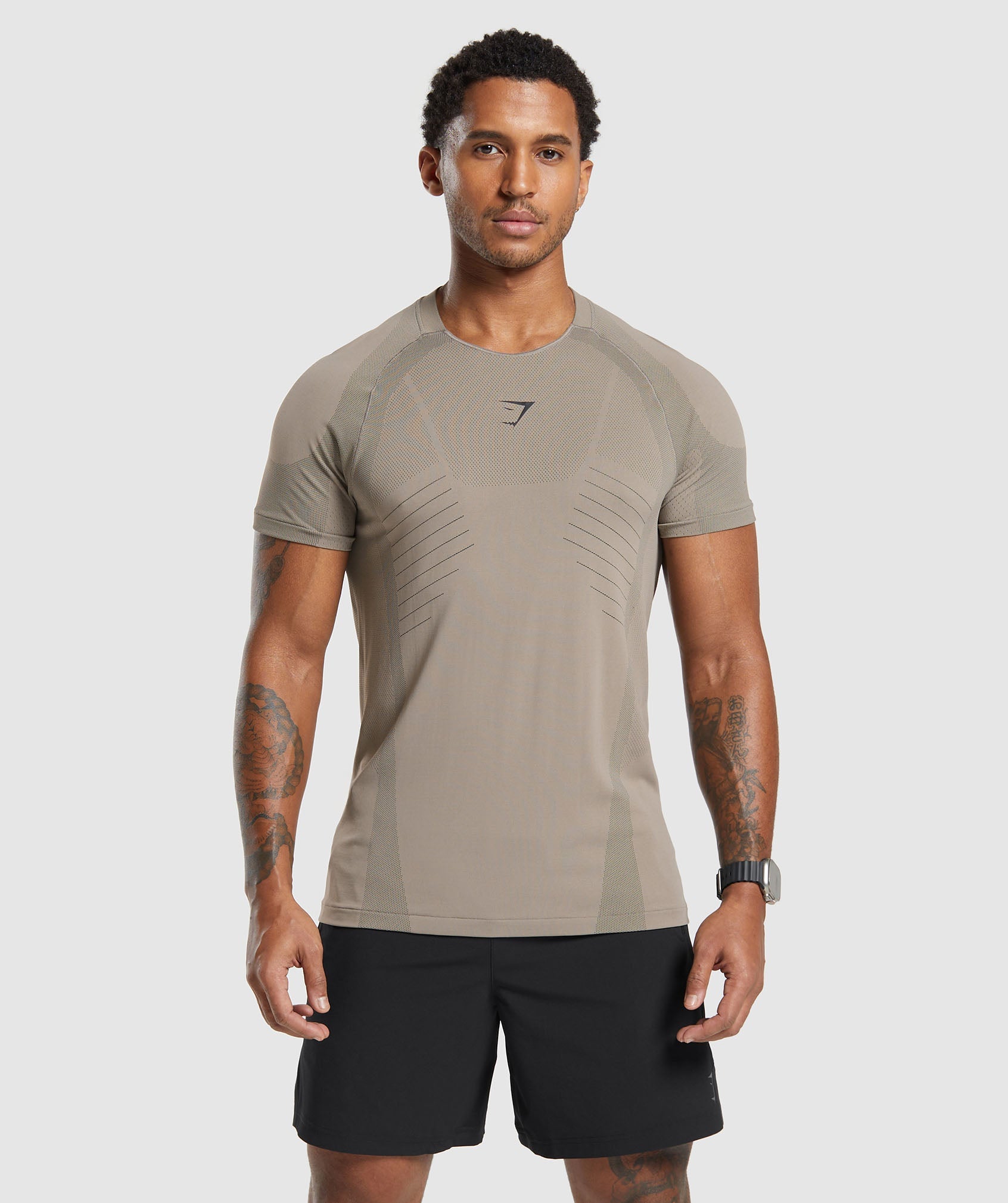 Apex Seamless T-Shirt en Linen Brown/Black