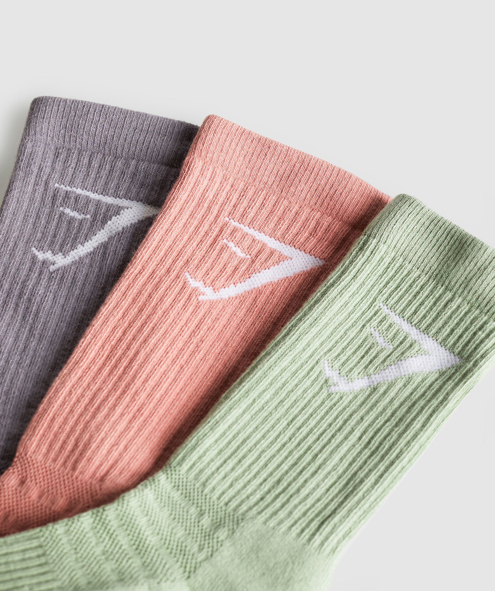 Gymshark Crew Socks 5pk - Vanilla Beige/Chalk Green/Troop Green/Base  Green/Strength Green