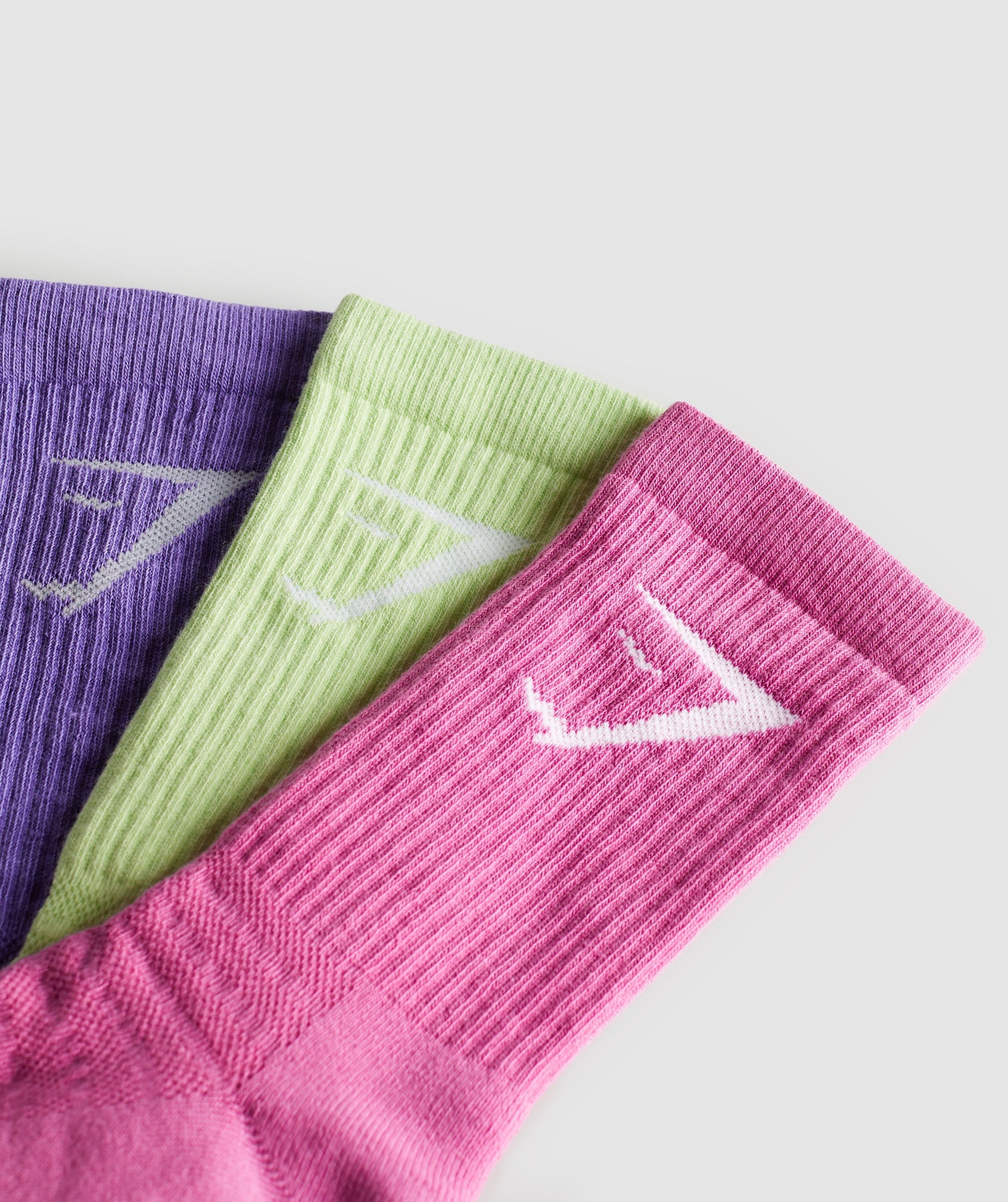 Gymshark Crew Socks 3pk - Rich Maroon/Flamingo Pink/Rust Red