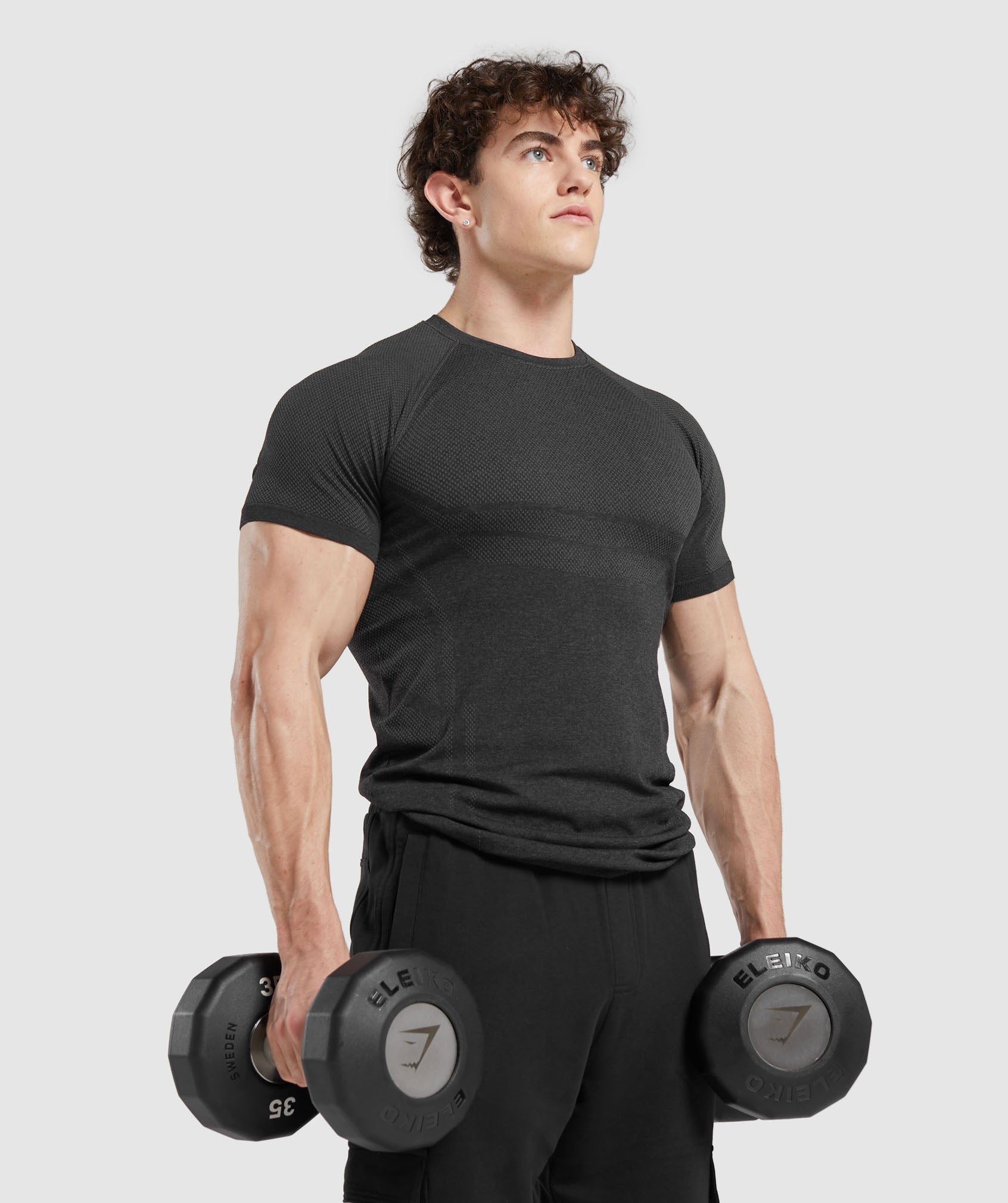 Elite Seamless T-Shirt in Black/Dark Grey - view 7