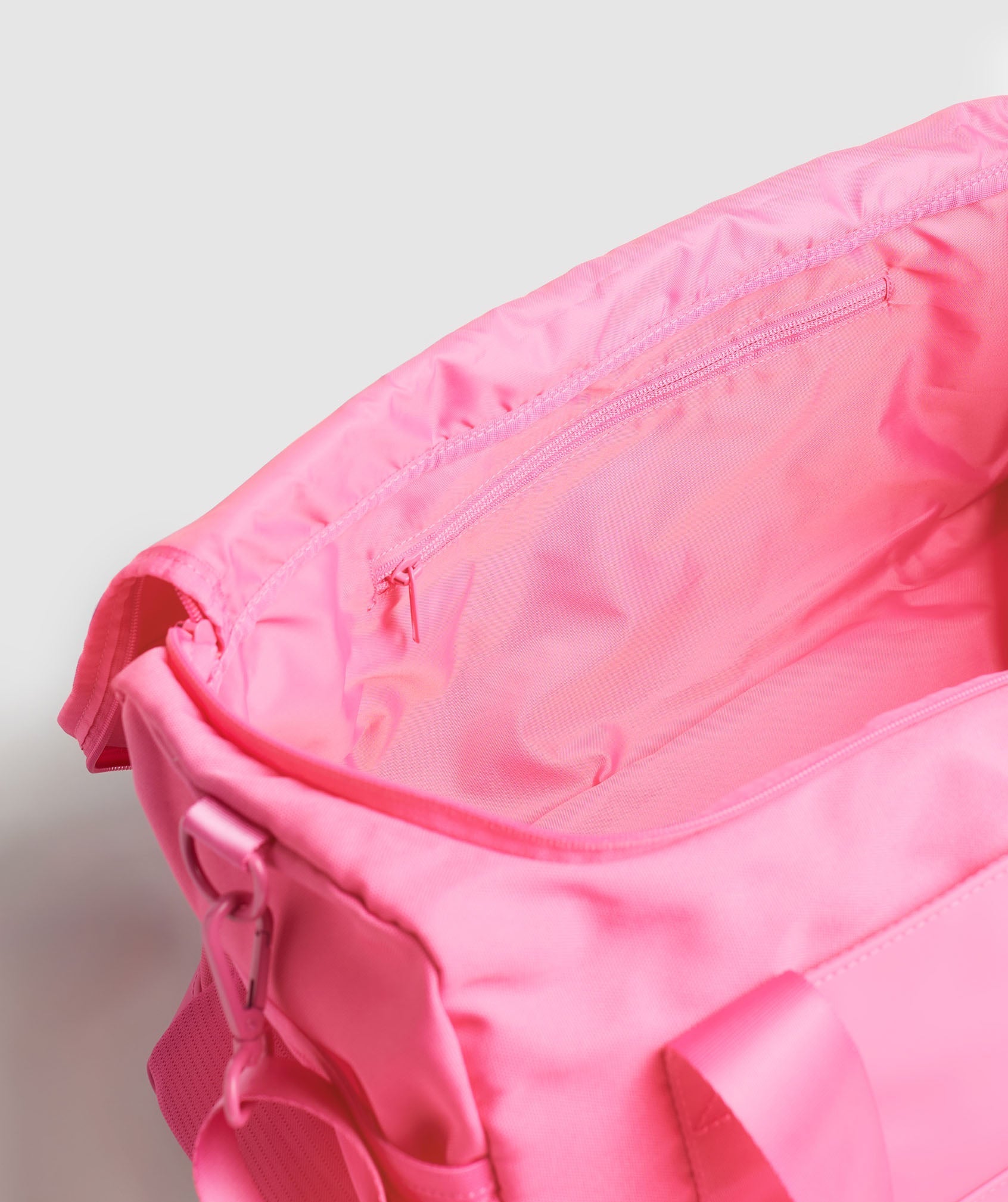 Everyday Gym Bag Small in Fetch Pink - view 4