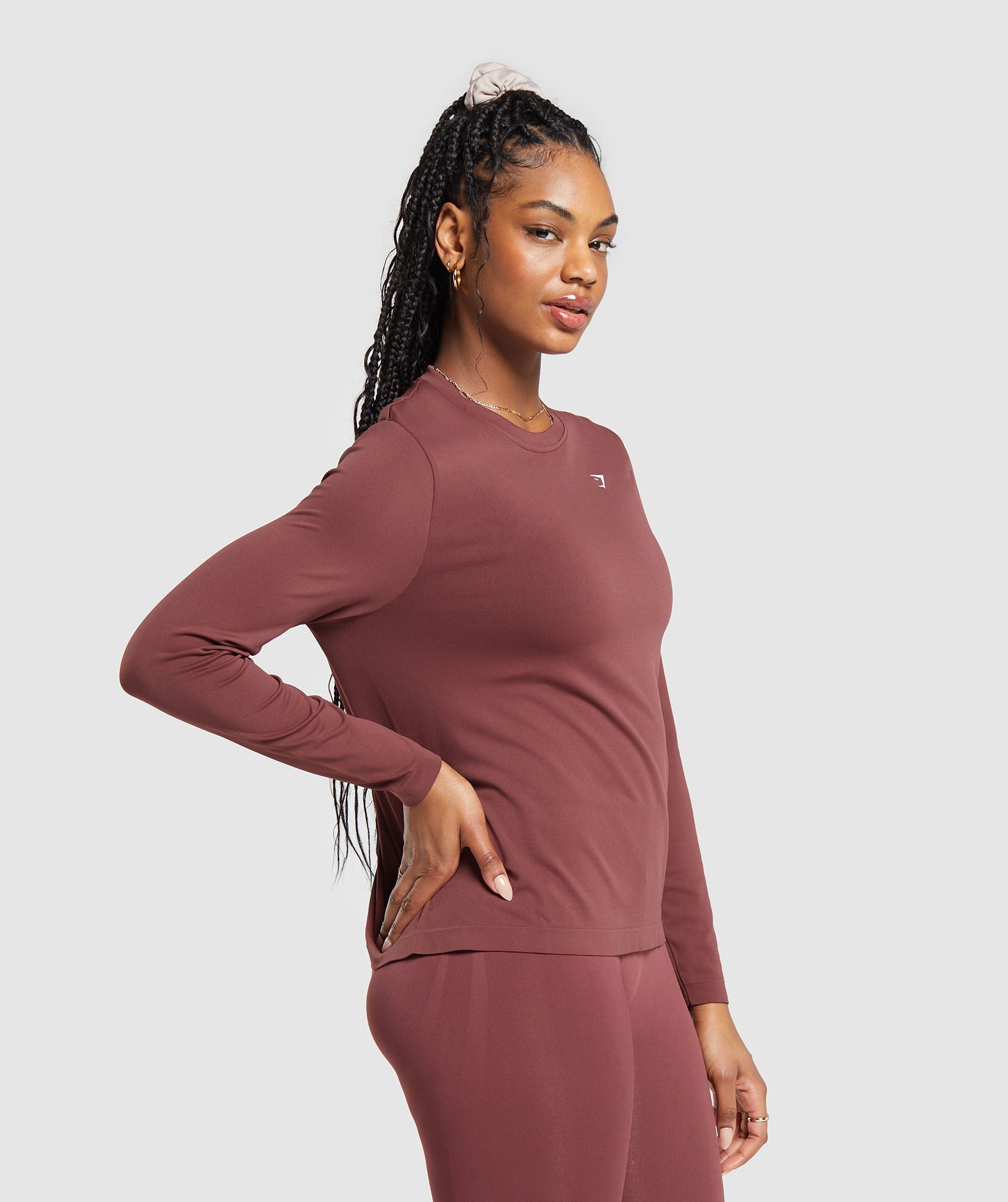 Everyday Seamless Long Sleeve Top in Burgundy Brown - view 3