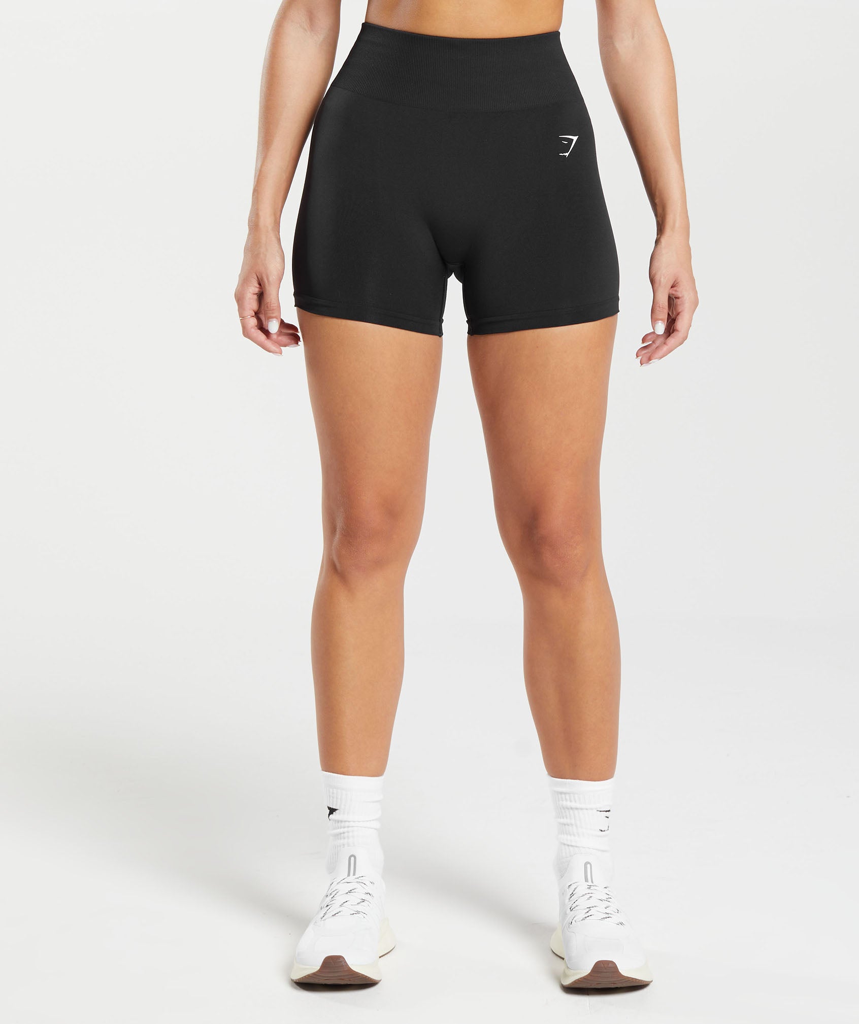 Everyday Seamless Shorts in Black