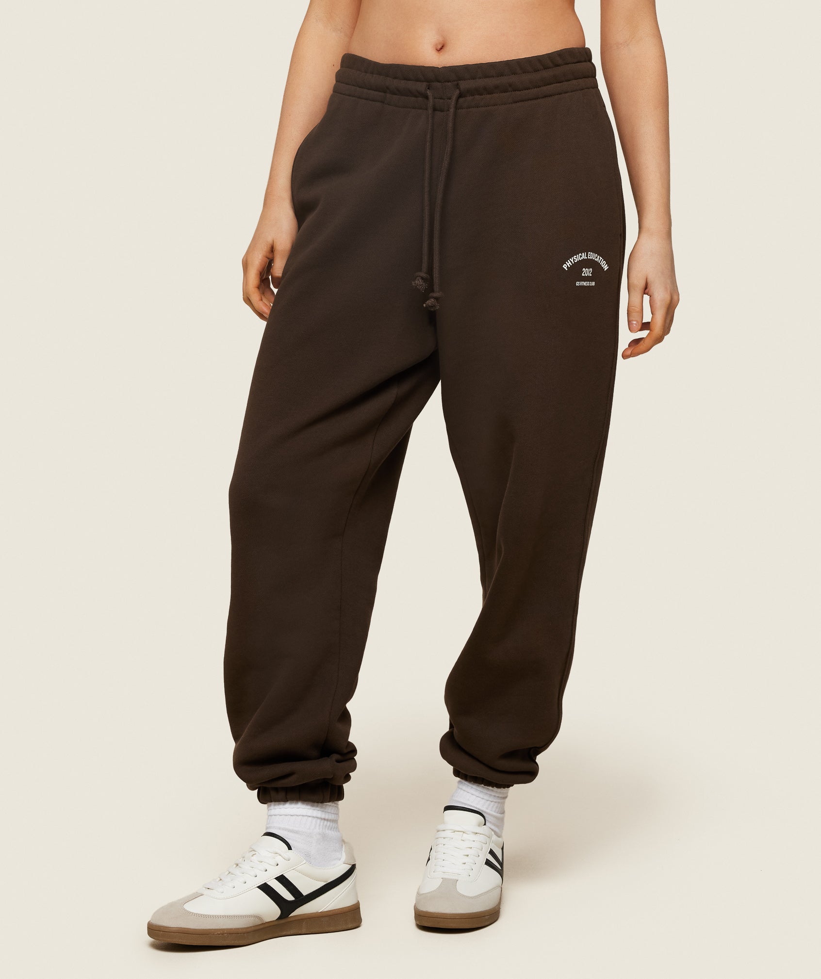 Phys Ed Graphic Sweatpants en Archive Brown