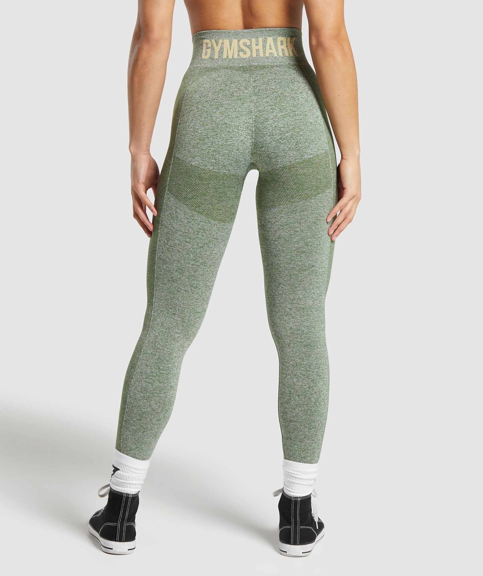 What are Seamless Leggings? – EarHugz®