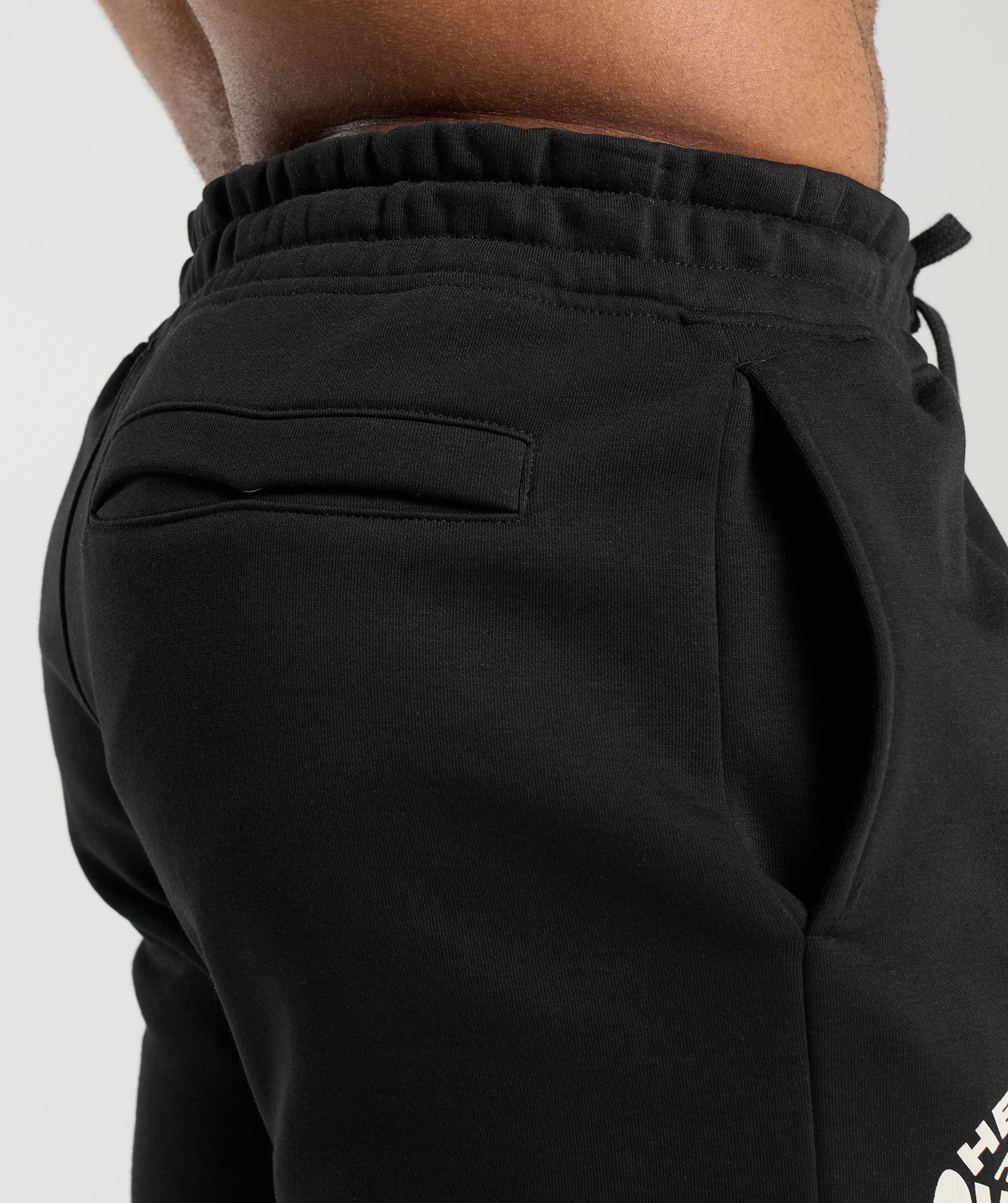 Heavy Duty Apparel 7" Shorts in Black - view 8