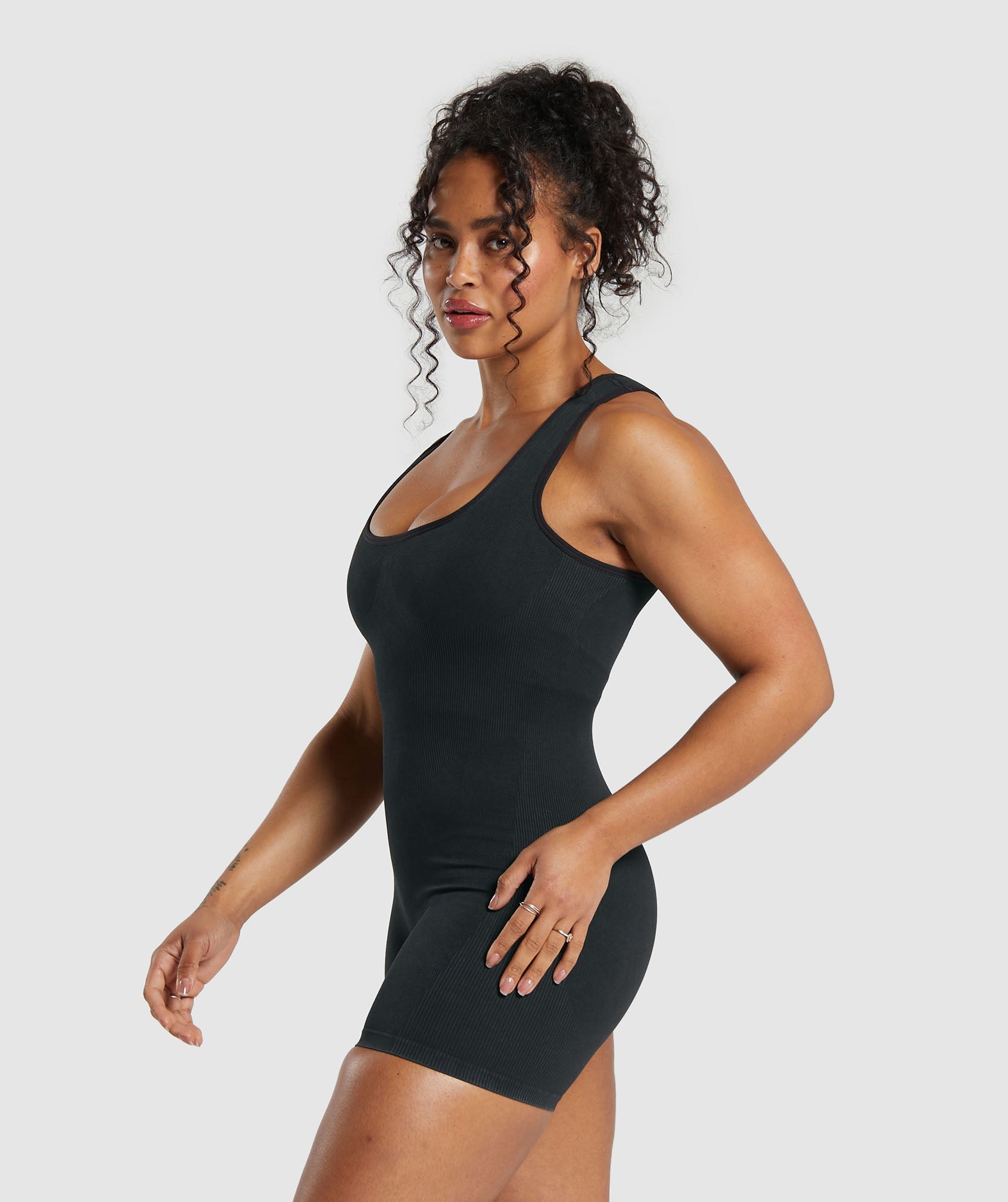 Gains Seamless All-In-One in Black - view 3