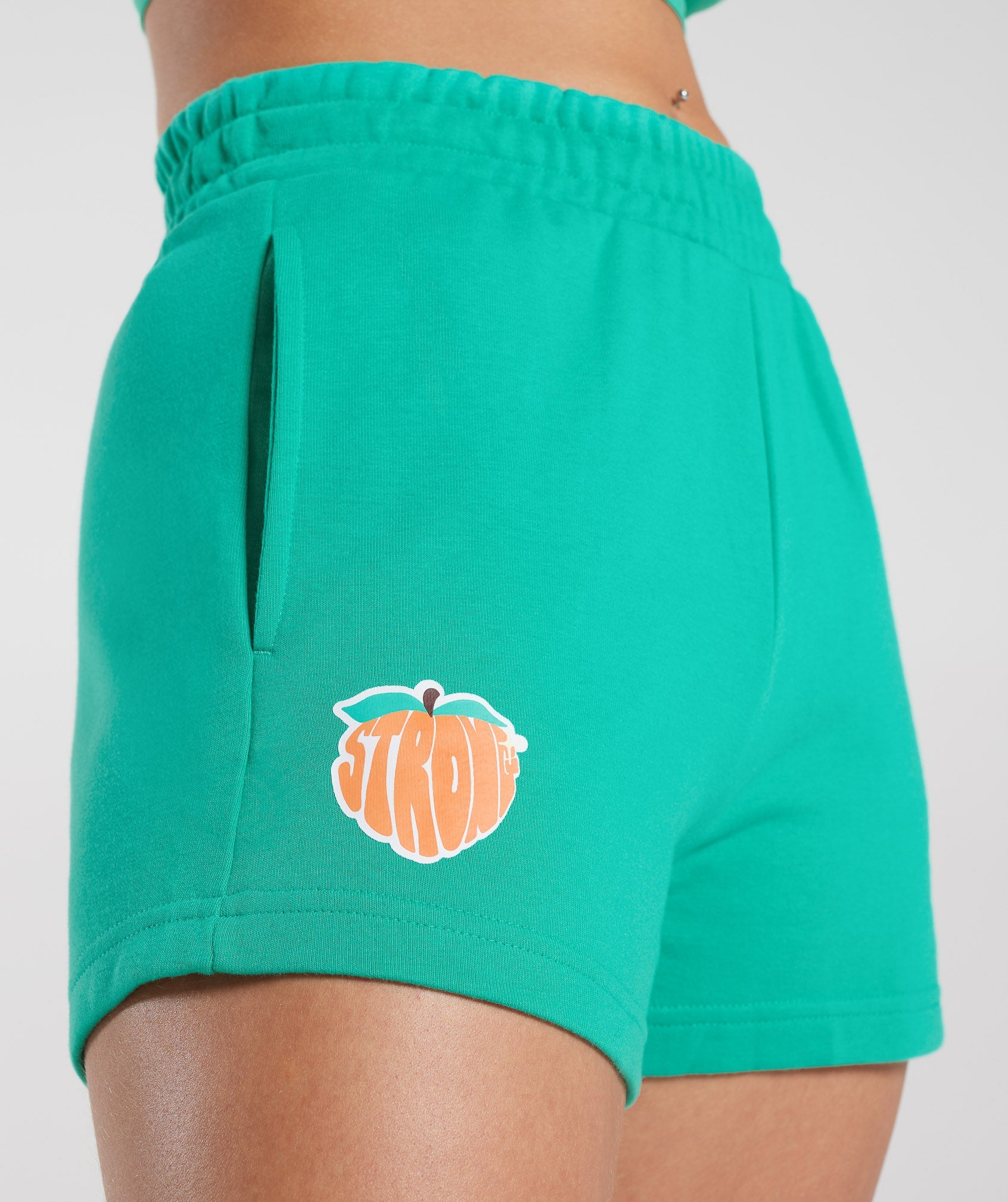 Strong Peach Shorts in Bright Green - view 5