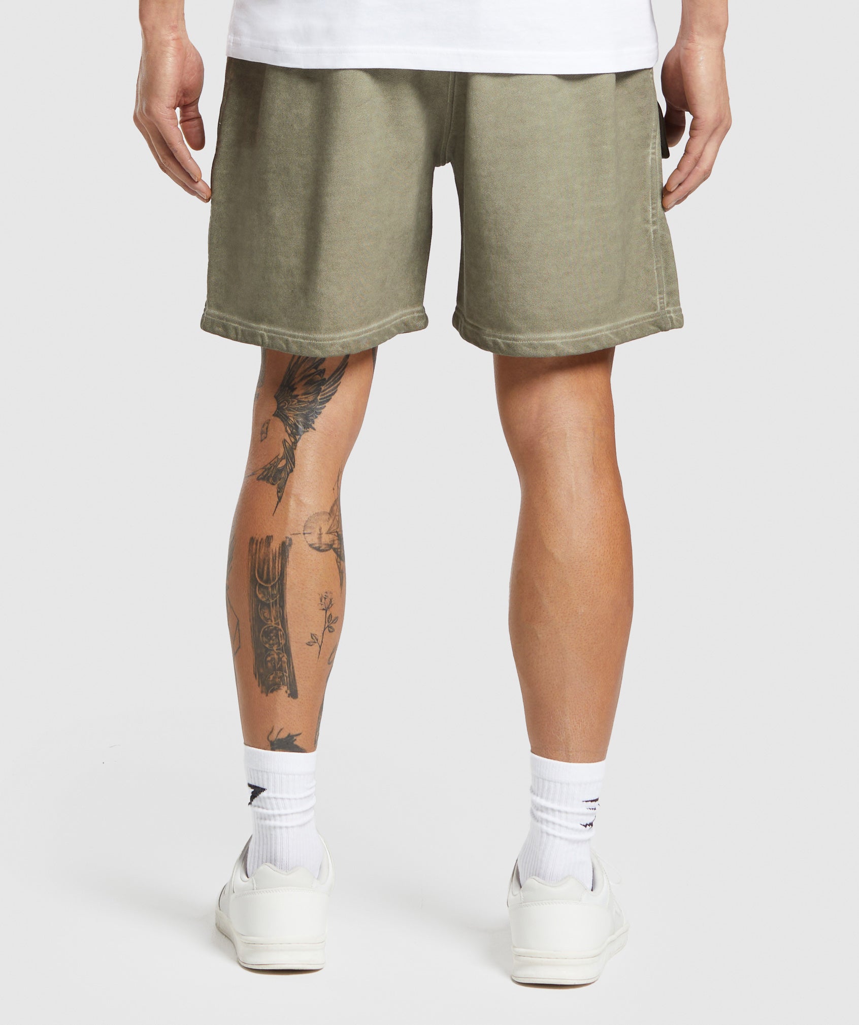 Heavyweight Washed Cargo Shorts in Utility Green - view 2