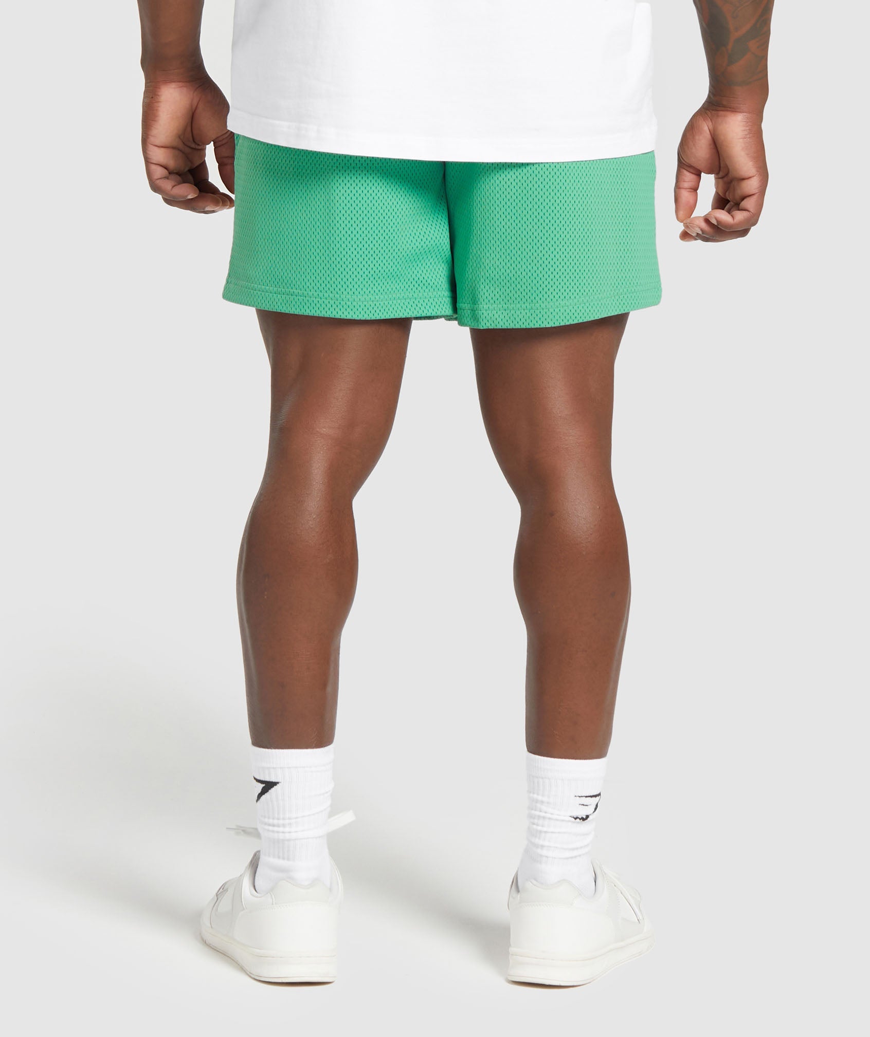 Lifting Mesh 7" Shorts in Lagoon Green - view 2