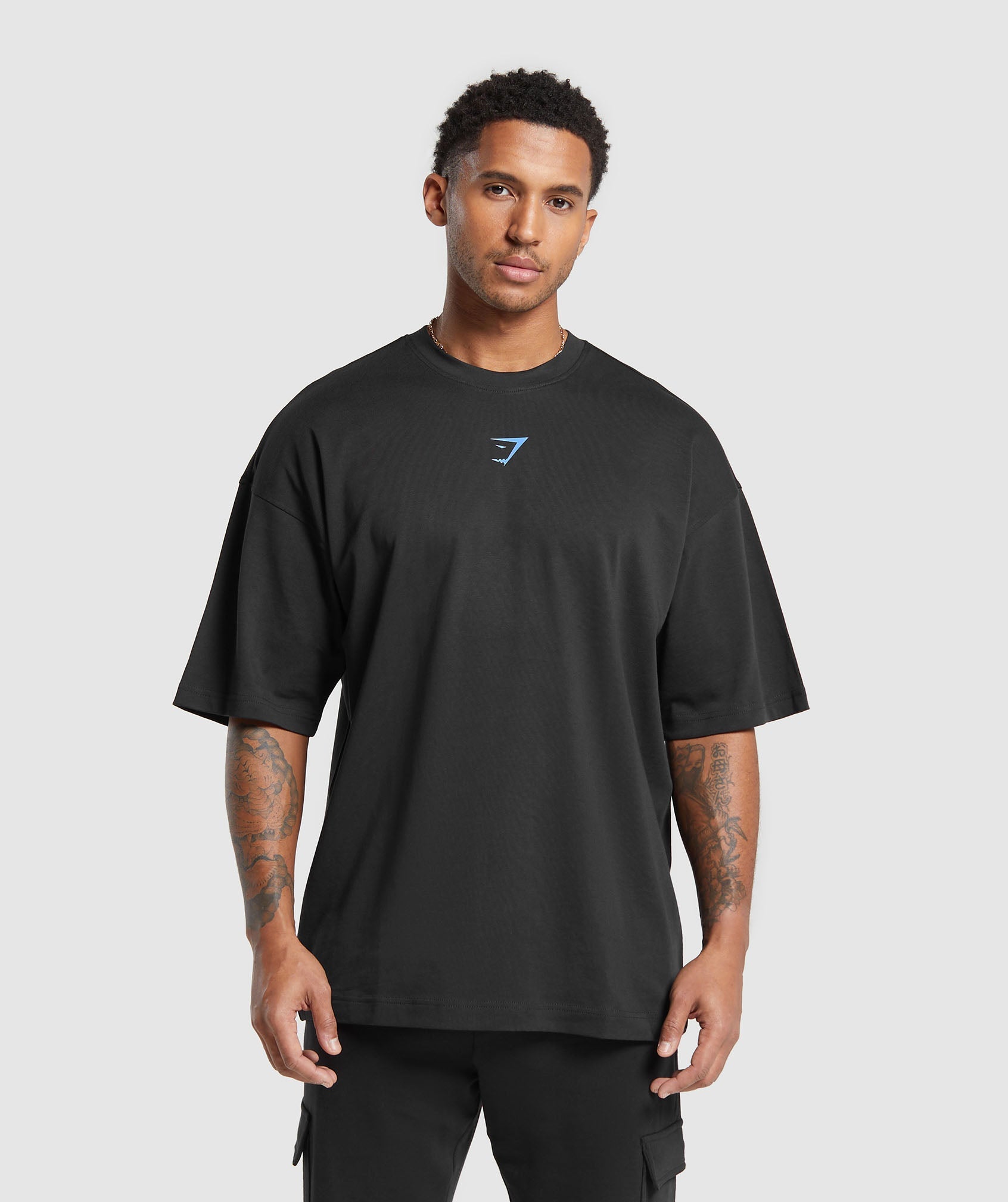 Gymshark Miami Graphic T-Shirt - Black/Lats Blue