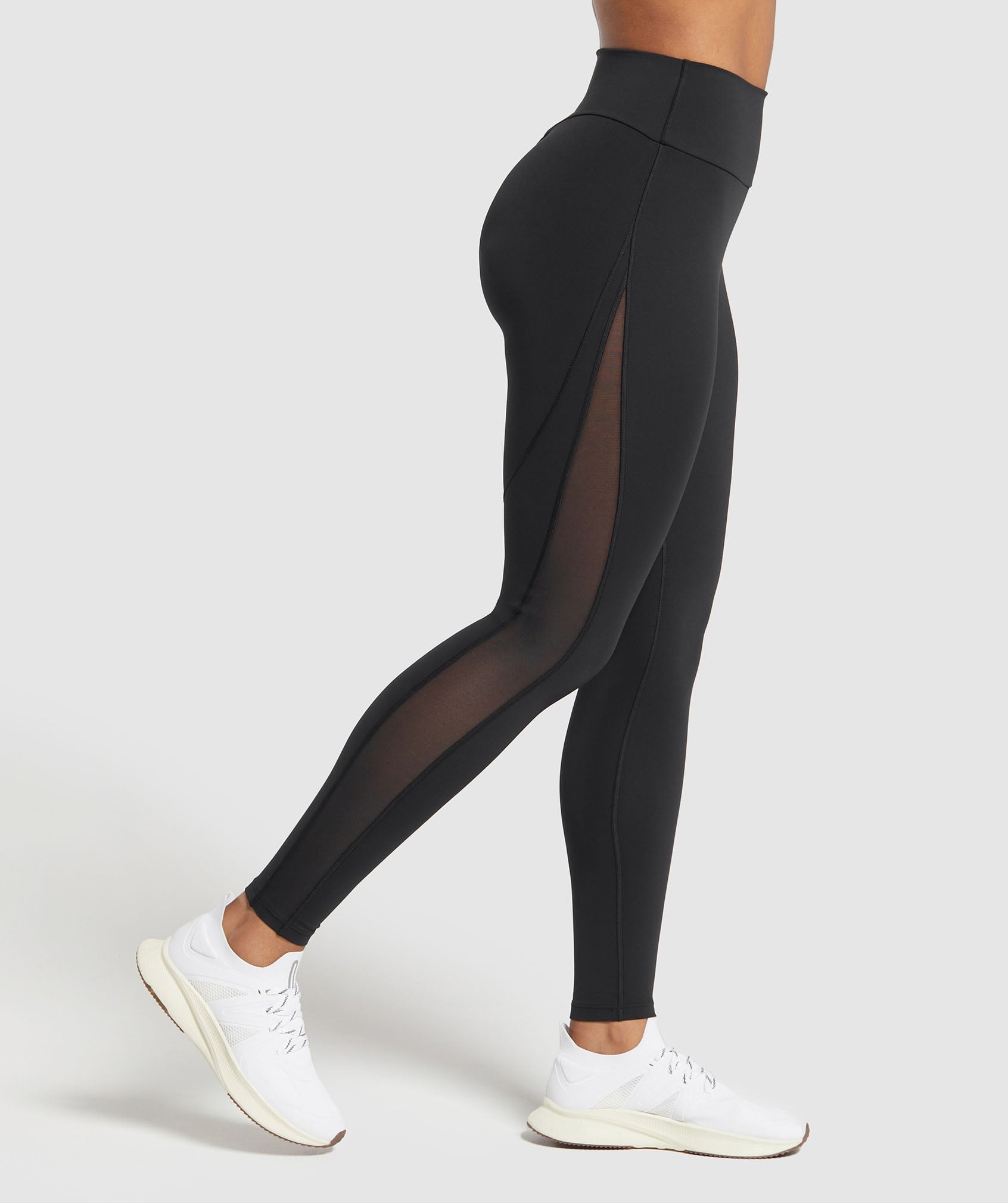 Mesh Placement Leggings en Black