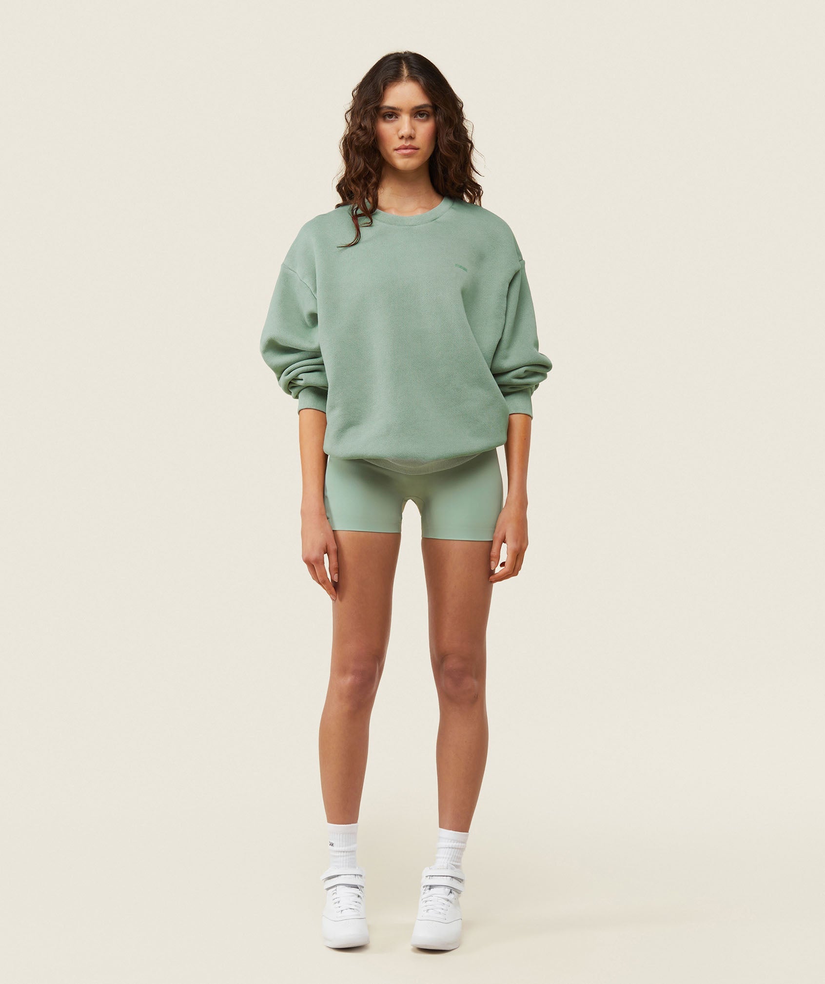 everywear Relaxed Sweatshirt