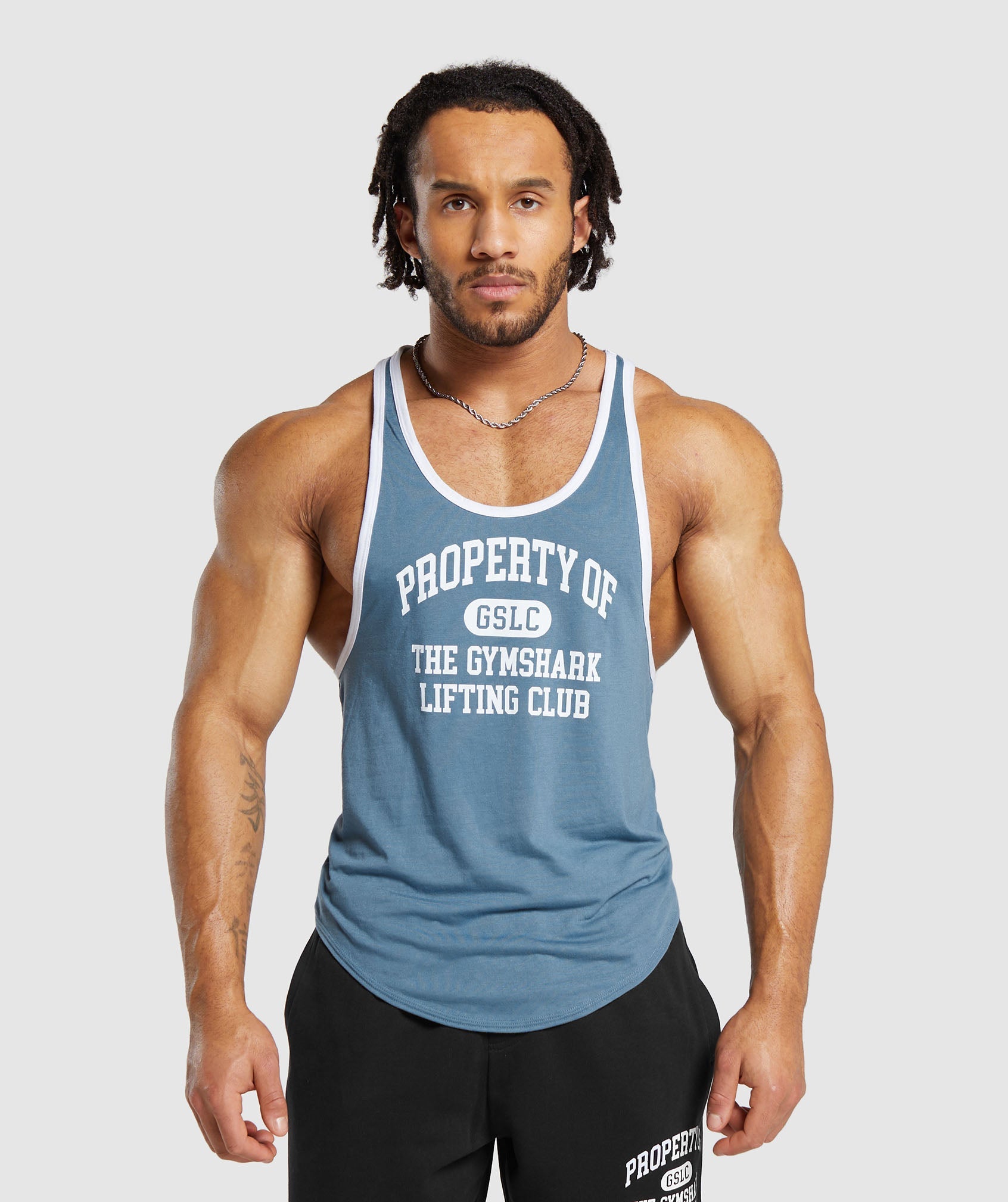 Property Of Stringer en Faded Blue