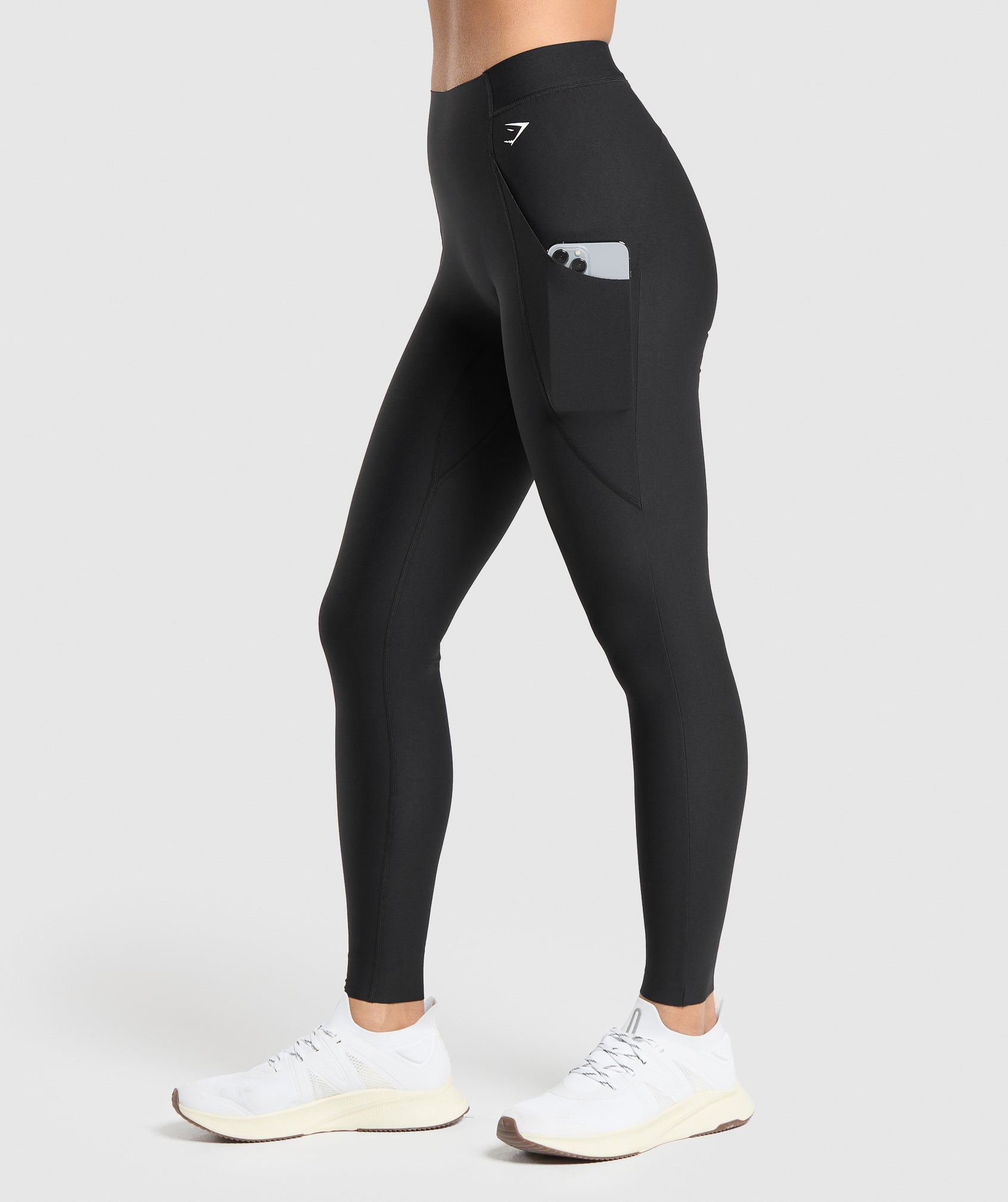 Raw Cut Leggings in Black - view 3