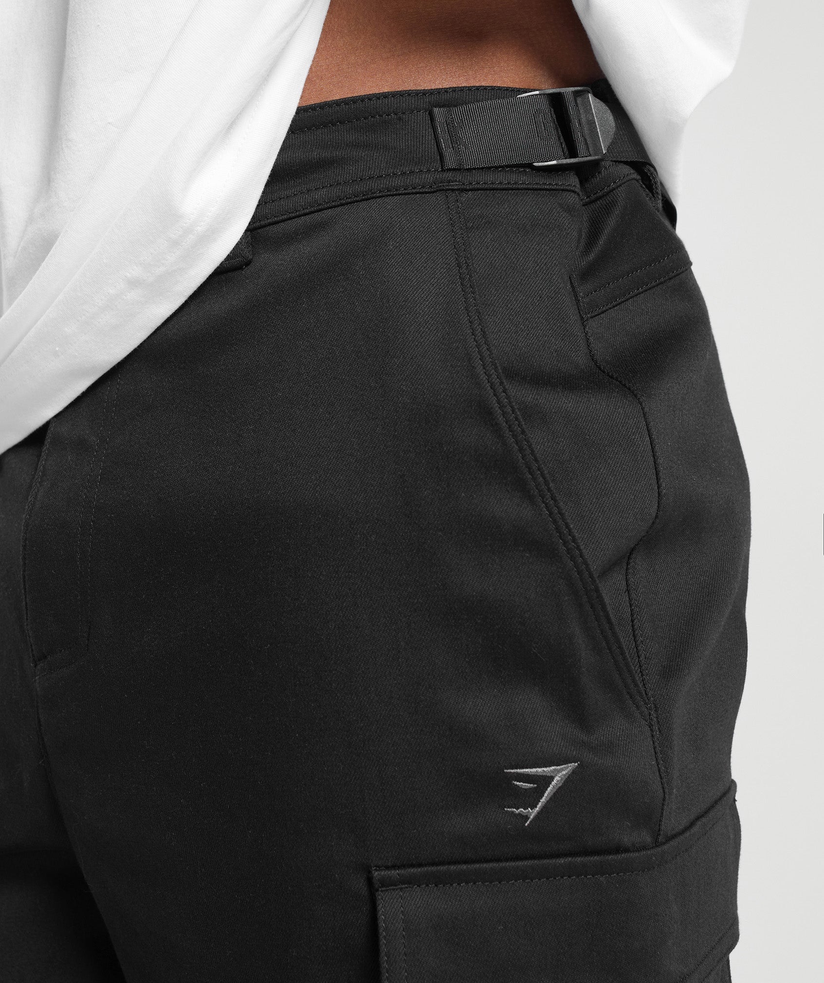 Rest Day Woven Cargo Pants in Black - view 7