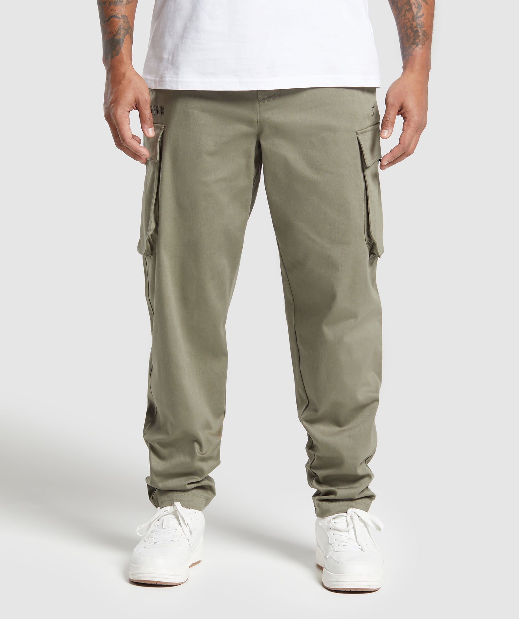 Rest Day Woven Cargo Pants in Utility Green - view 3