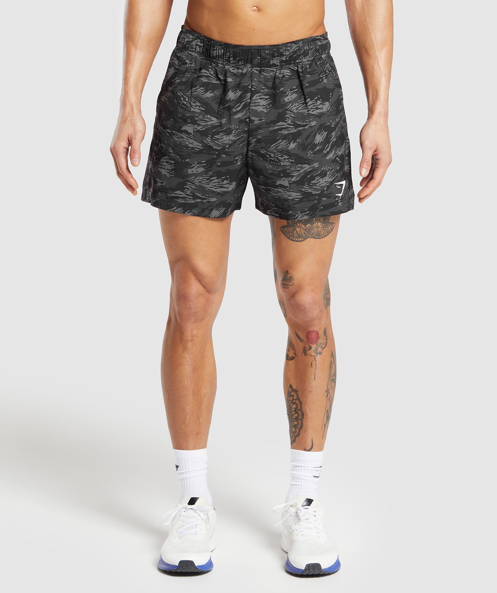 Sport 5" Shorts en Asphalt Grey