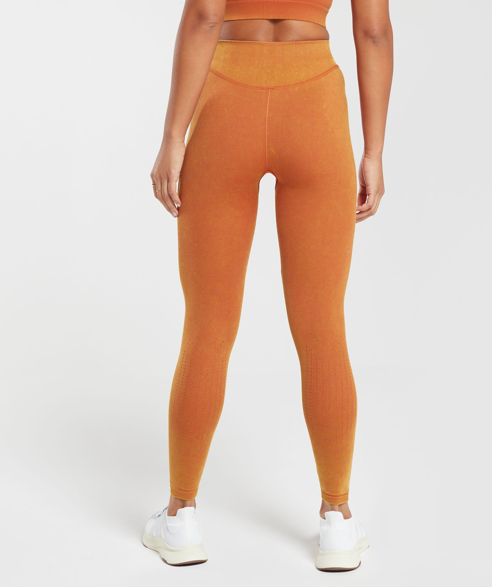 Sweat Seamless Washed Leggings in Orange - view 2