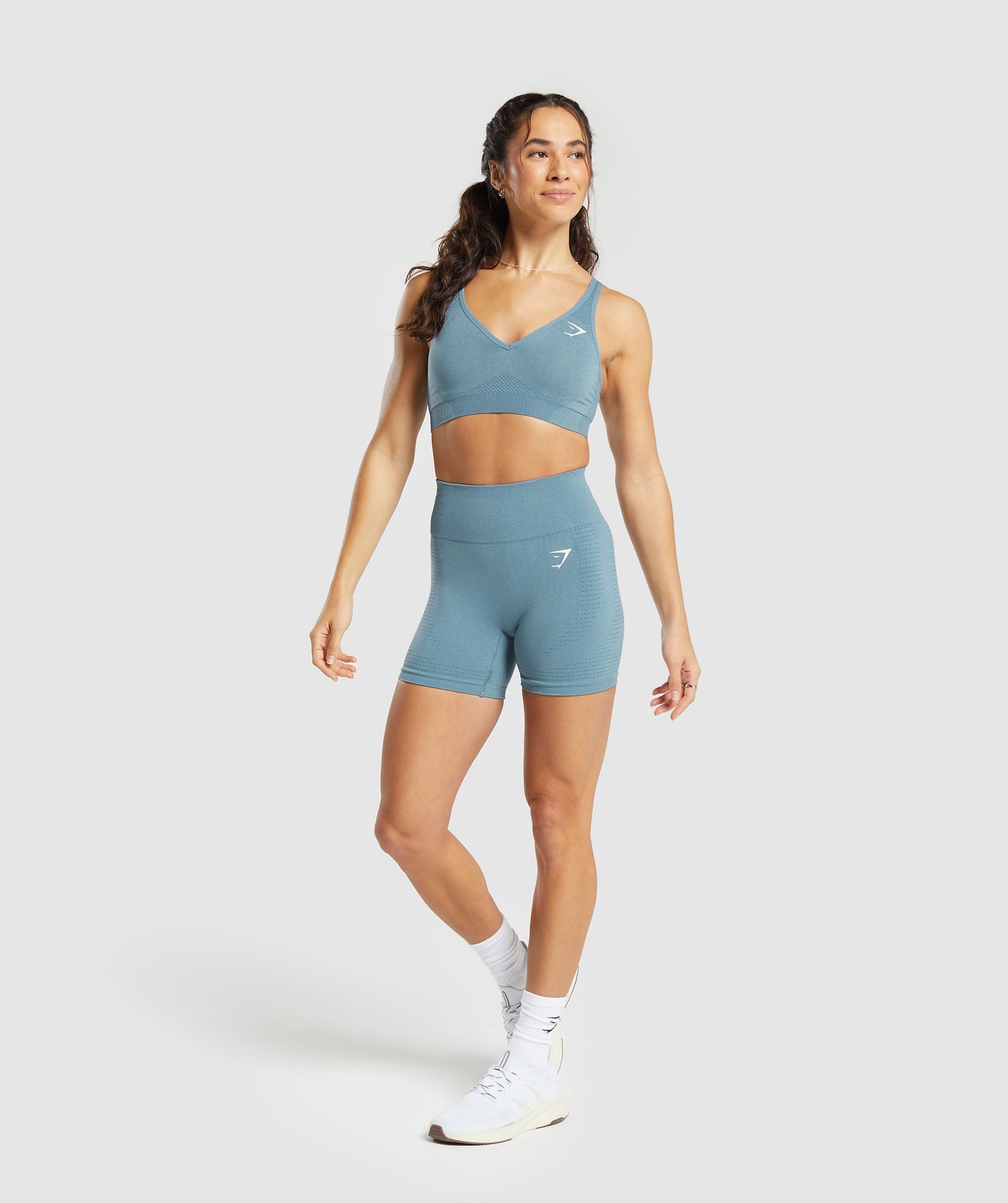 Vital Seamless V Neck Sports Bra in Faded Blue Marl - view 4