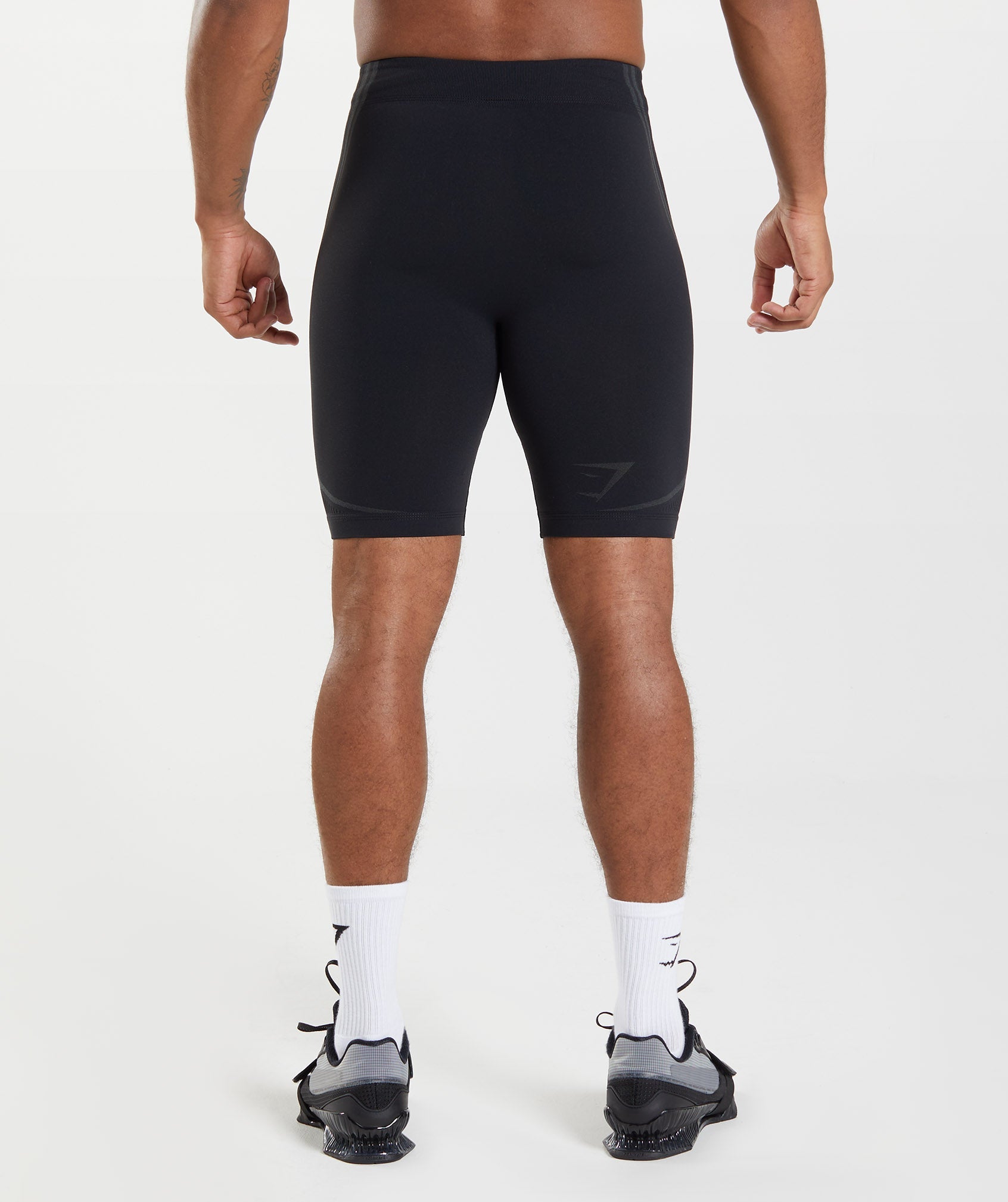 Gymshark 315 Seamless 1/2 Shorts - Black/Charcoal Grey | Gymshark
