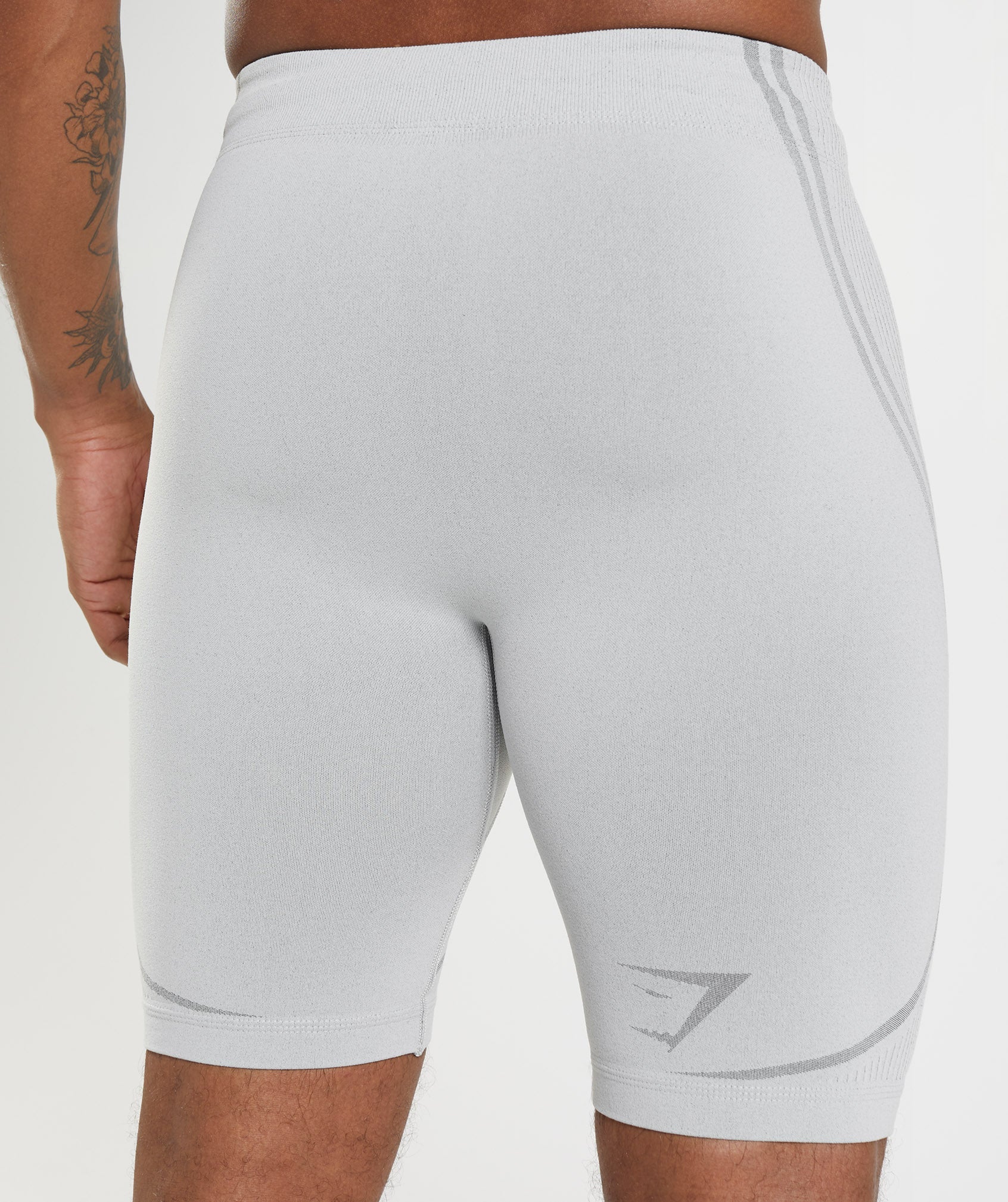 315 Seamless 1/2 Shorts in Light Grey/Charcoal Grey - view 5