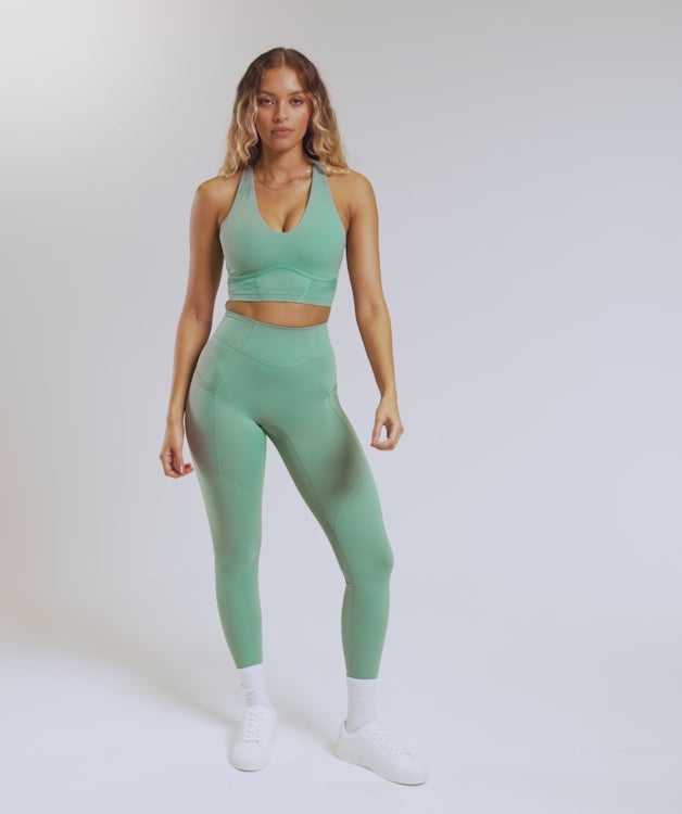 Hi, you're cute Whitney Simmons x @gymshark 💕🕊️ comment a heart for which  colour is your fav! 🤎 Cement Brown 💚 Leaf Green