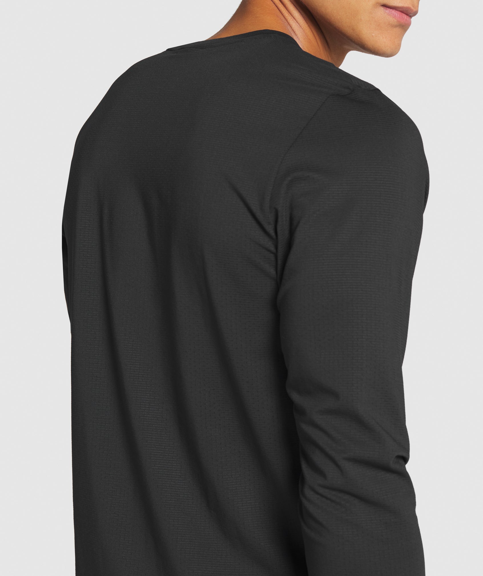 Arrival Long Sleeve T-Shirt in Black