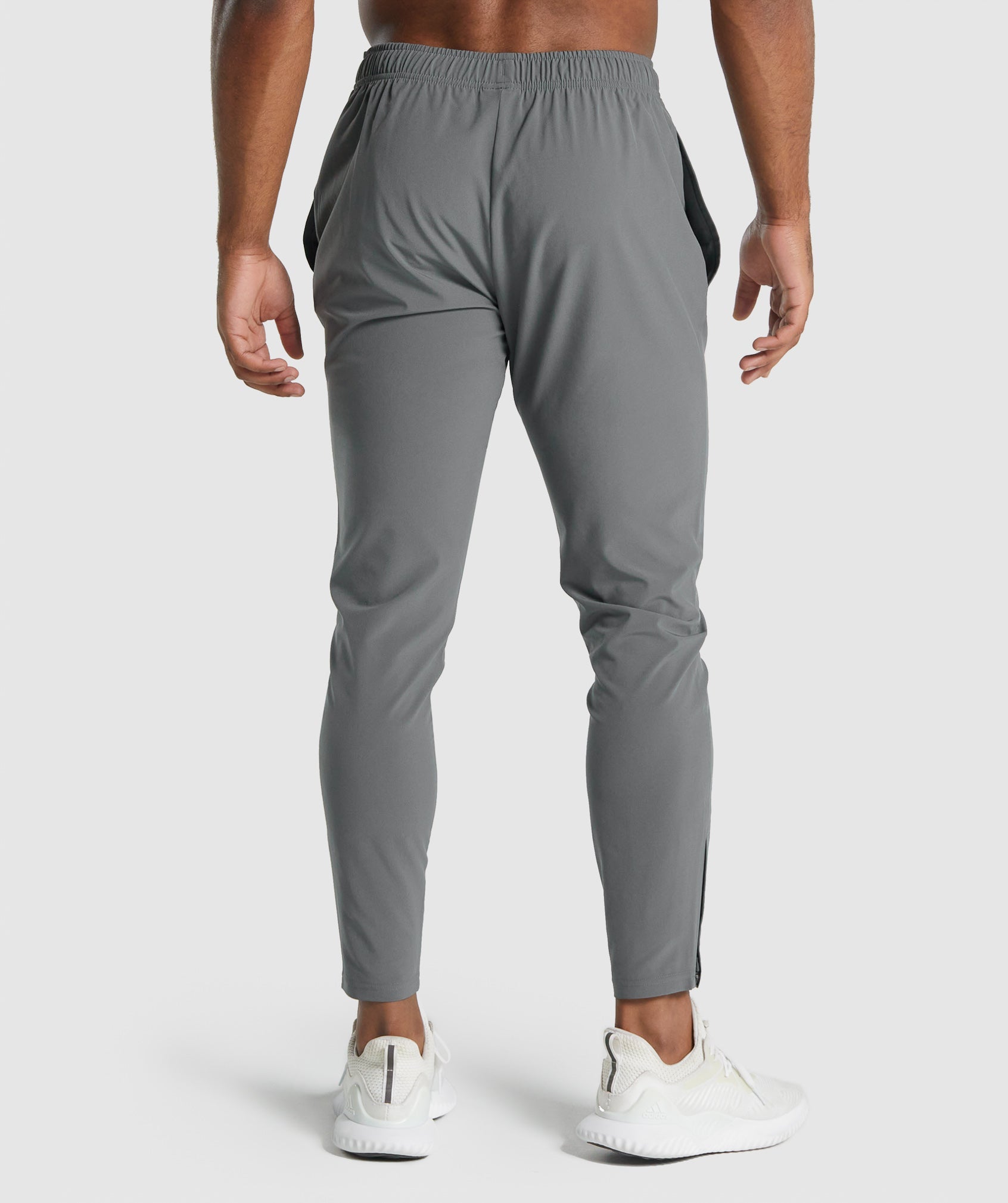 Gymshark Arrival Woven Joggers - Charcoal Grey