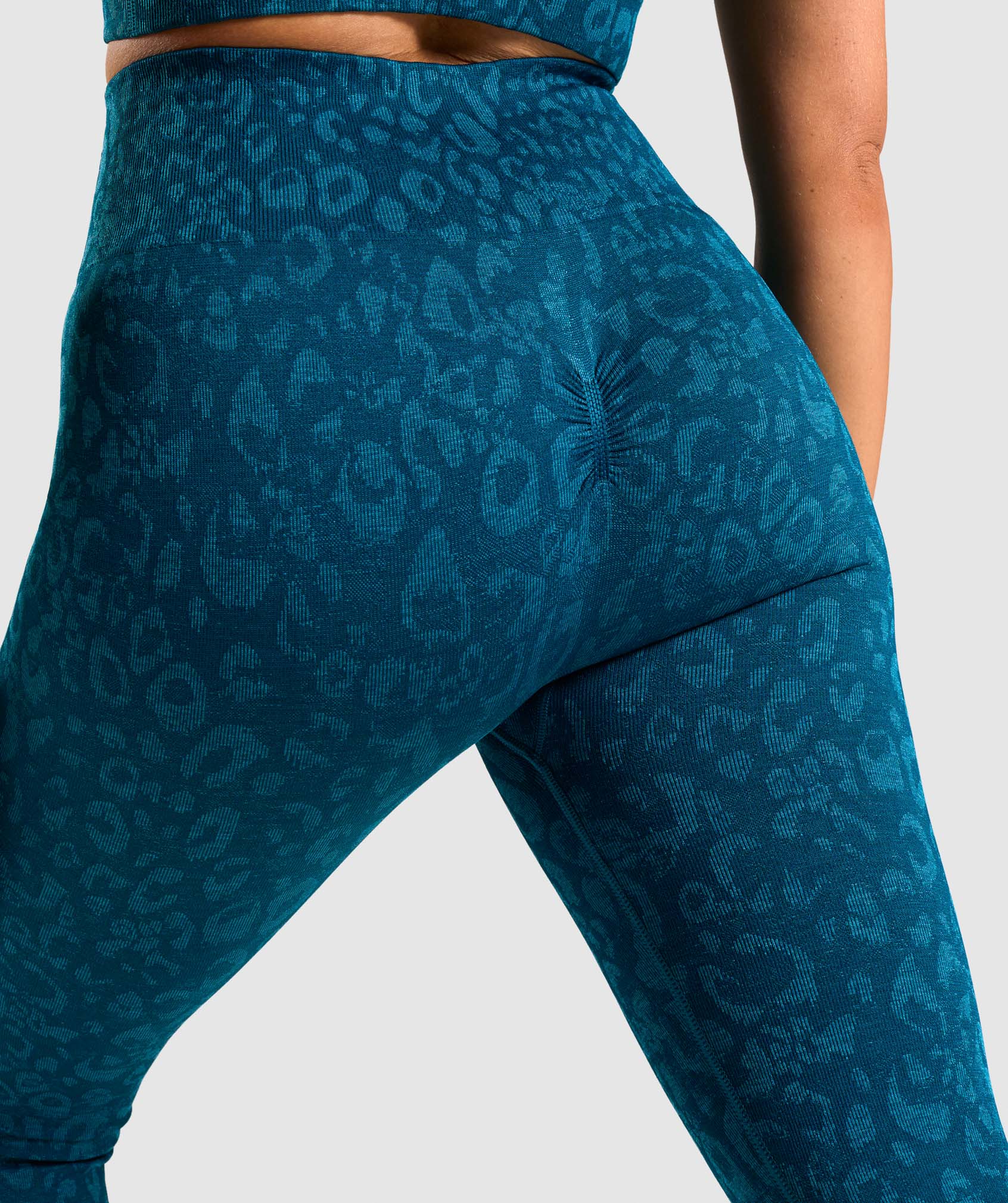 Gymshark, Pants & Jumpsuits, Gymshark Adapt Seamless Leggings Teal Marl S