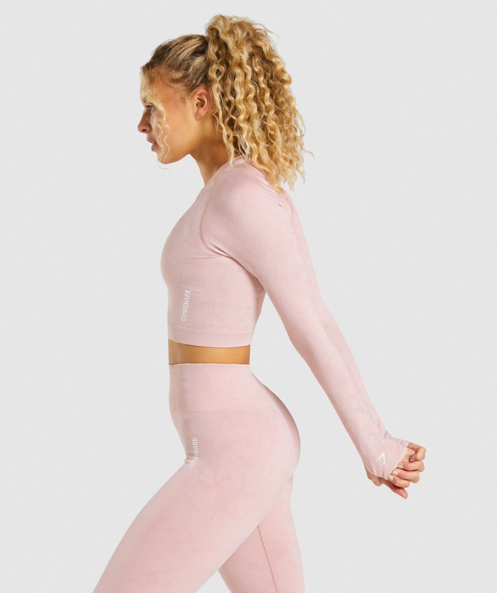 Gymshark Adapt Ombre Seamless Leggings and Long Sleeve Crop Top