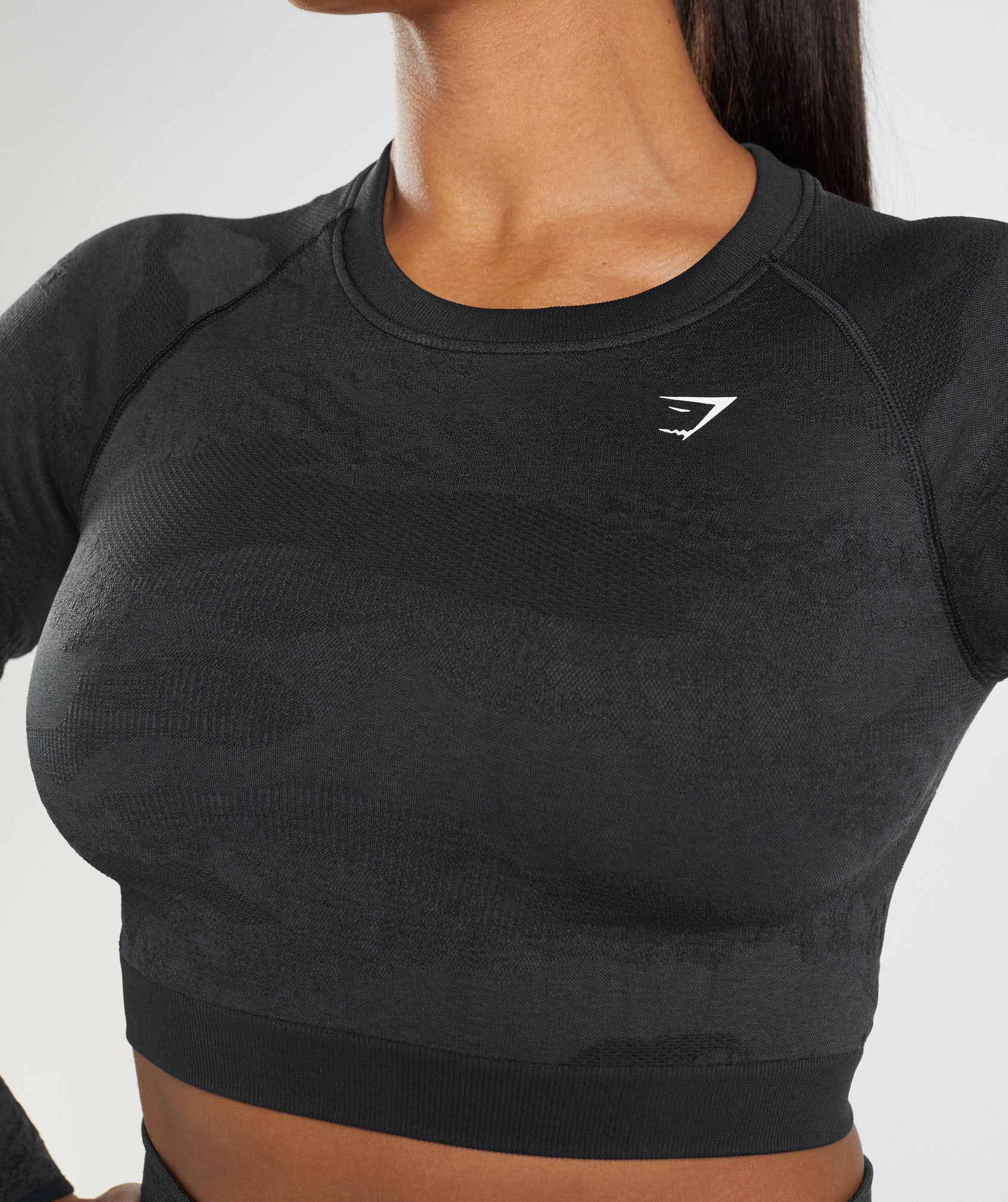 Gymshark (Size M) ADAPT CAMO SEAMLESS LACE UP BACK TOP, Women's Fashion,  Activewear on Carousell