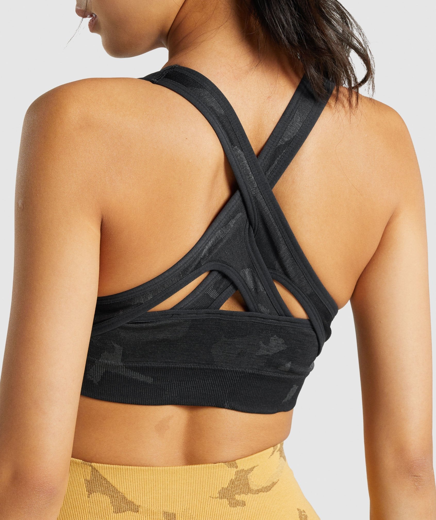 Gymshark adapt camo seamless bra black, Women's Fashion