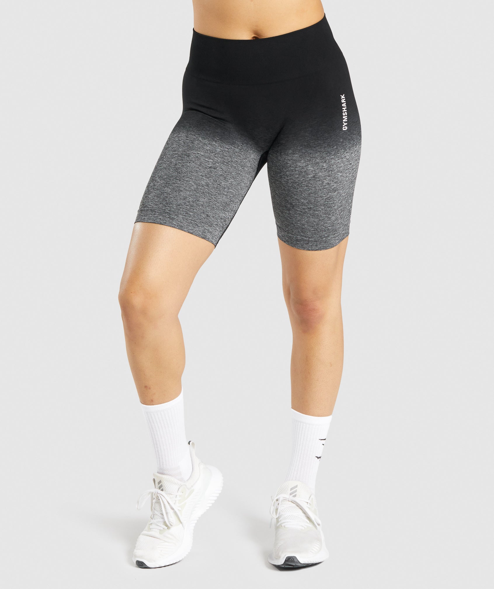 Adapt Ombre Seamless Shorts in Black/Black Marl