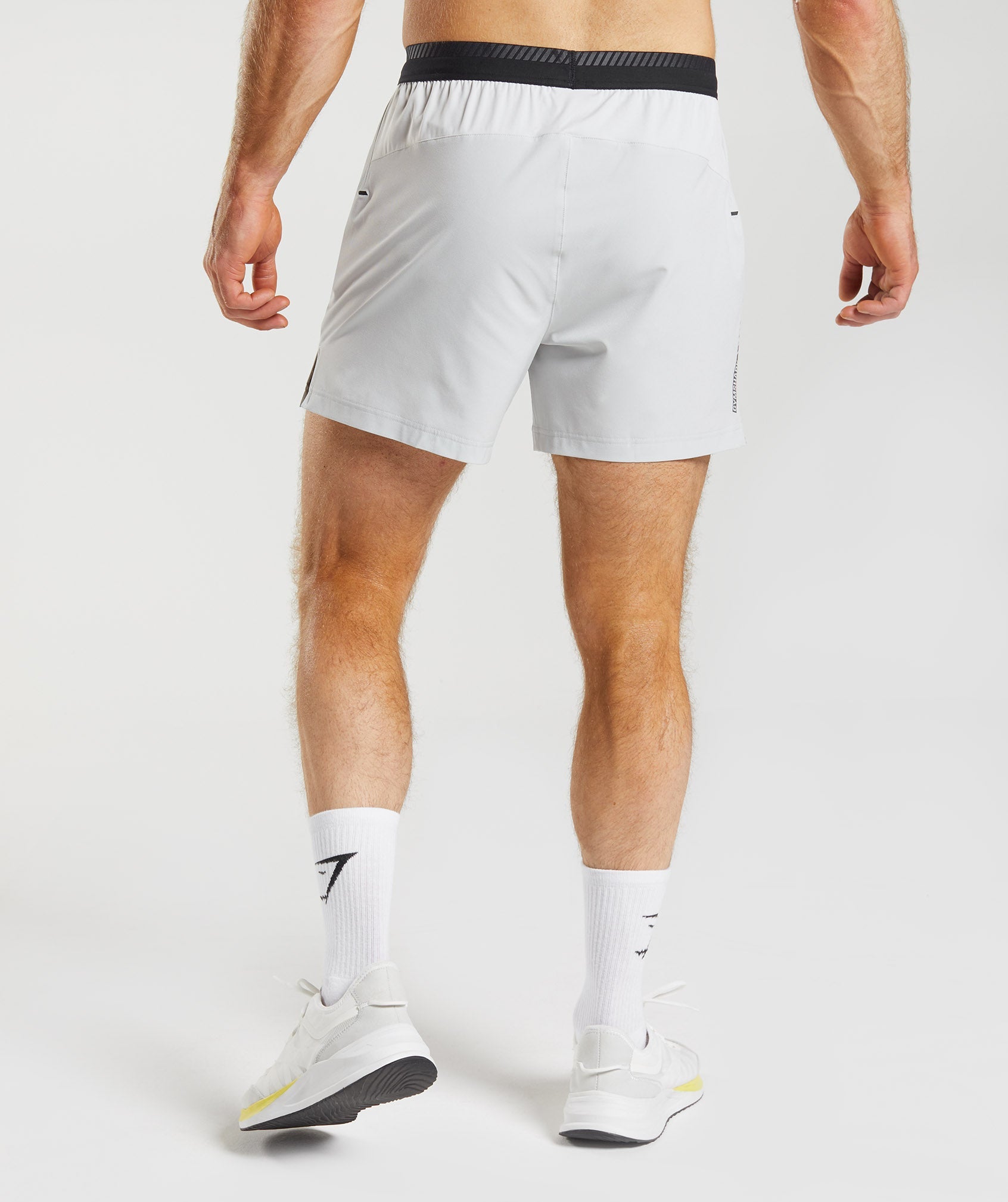 Apex 5" Hybrid Shorts